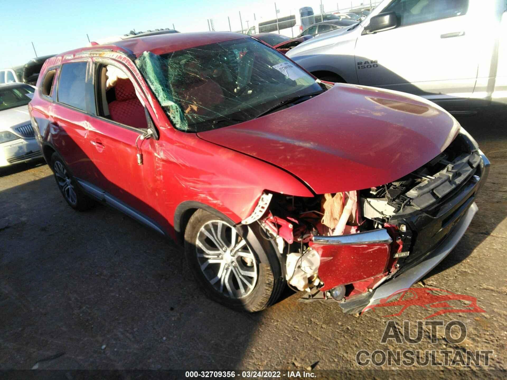 MITSUBISHI OUTLANDER 2018 - JA4AD3A33JZ040440