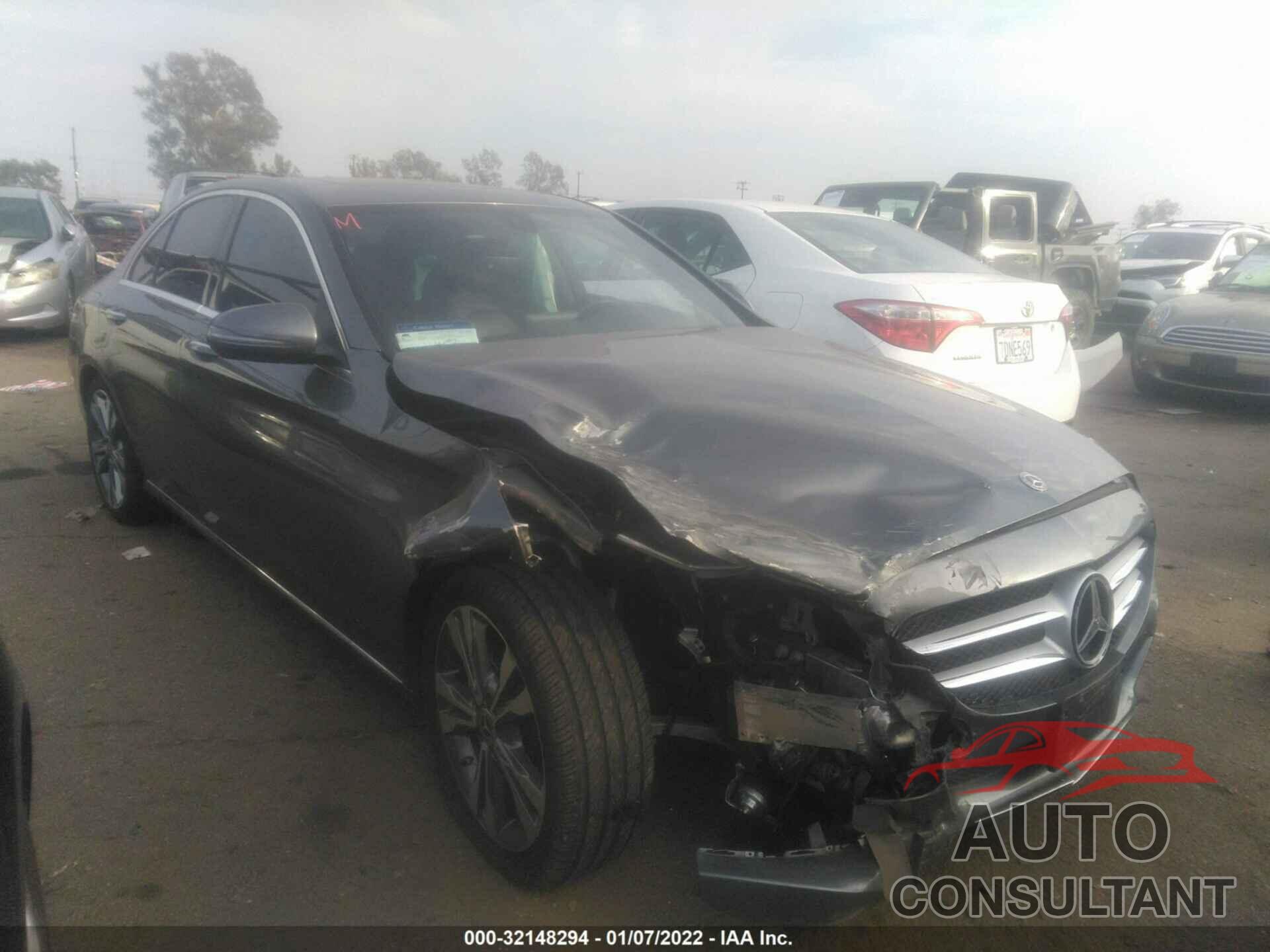 MERCEDES-BENZ C-CLASS 2018 - 55SWF4JB4JU280958