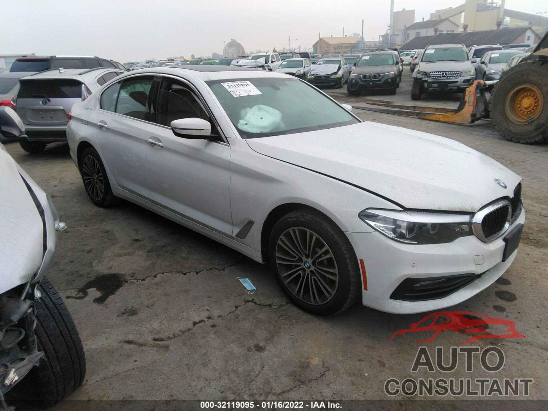 BMW 5 SERIES 2017 - WBAJA5C30HG894165