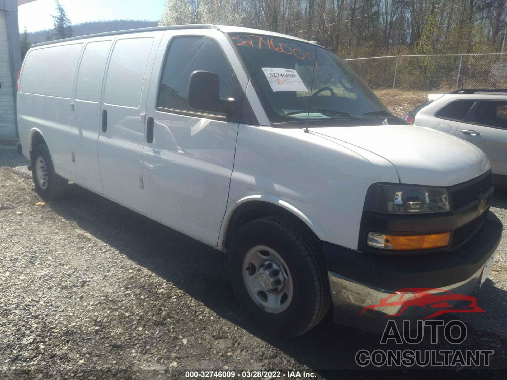 CHEVROLET EXPRESS CARGO VAN 2018 - 1GCWGBFP6J1321025