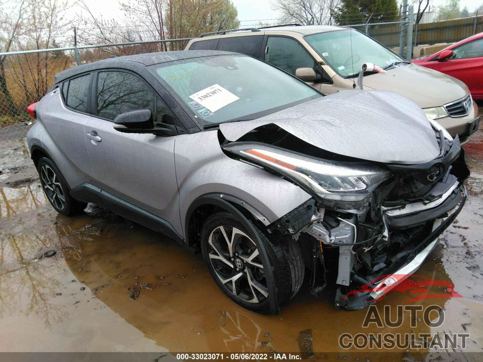 TOYOTA C-HR 2020 - JTNKHMBX2L1075747