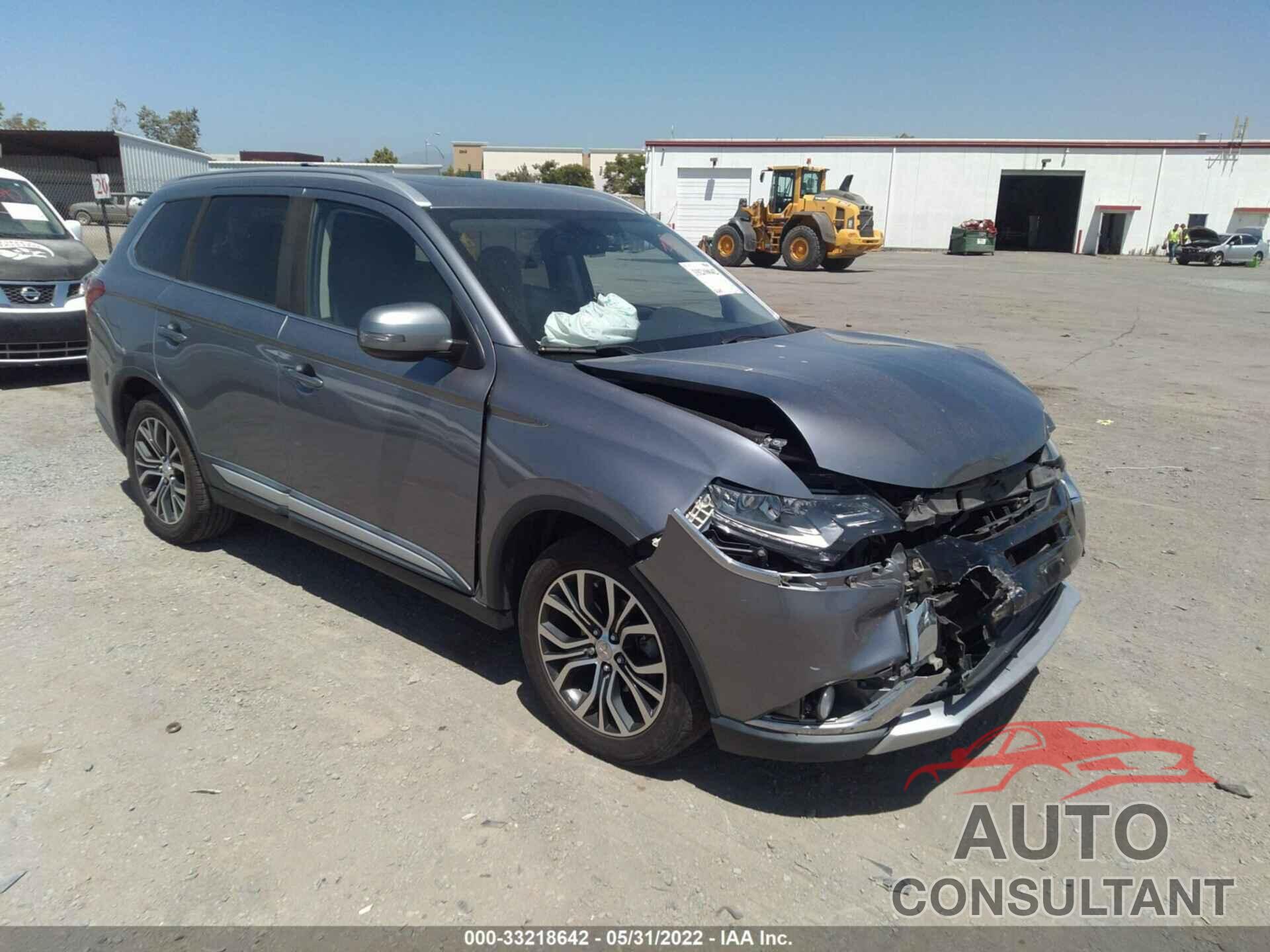 MITSUBISHI OUTLANDER 2017 - JA4AD3A35HZ041292