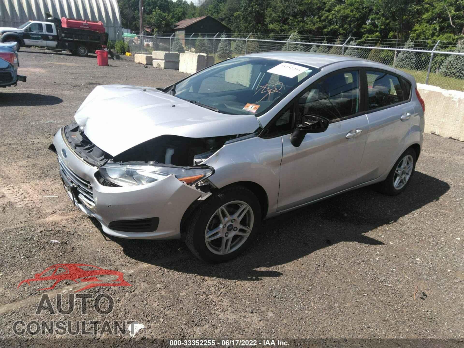 FORD FIESTA 2017 - 3FADP4EJ3HM129094
