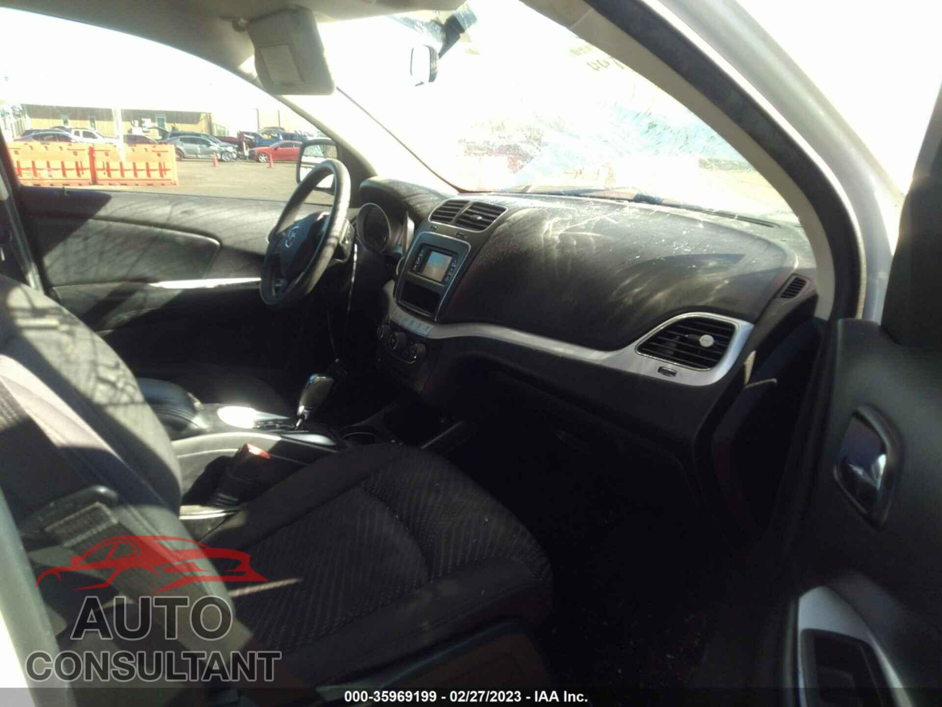 DODGE JOURNEY 2015 - 3C4PDCBG1FT556599