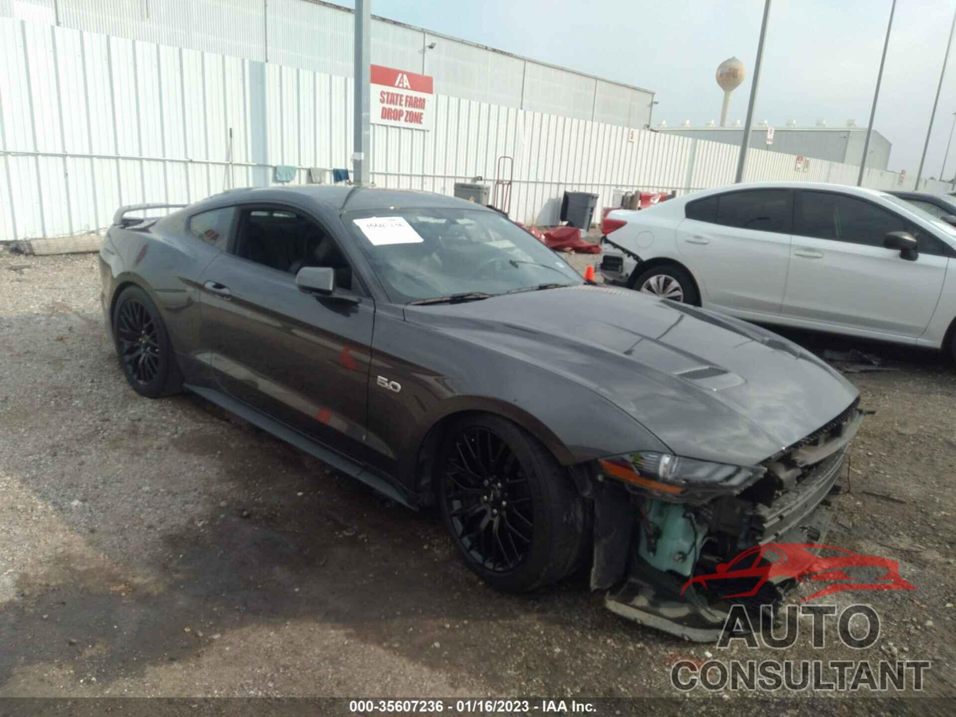 FORD MUSTANG 2018 - 1FA6P8CF3J5165622