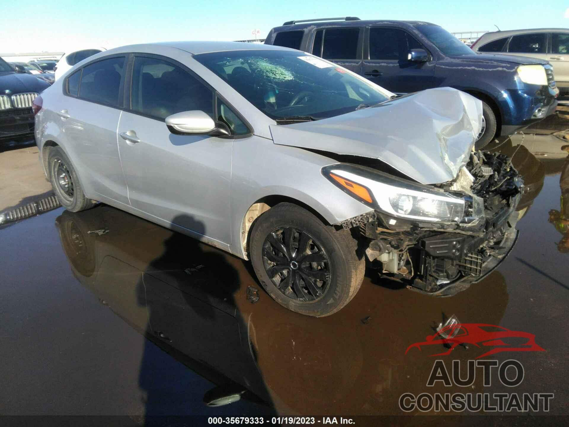 KIA FORTE 2018 - 3KPFK4A70JE176529