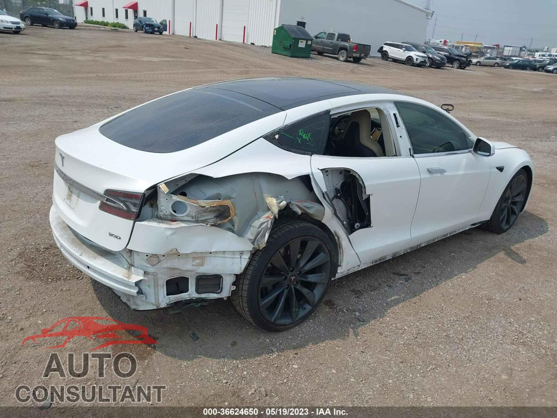TESLA MODEL S 2016 - 5YJSA1E26GF167657