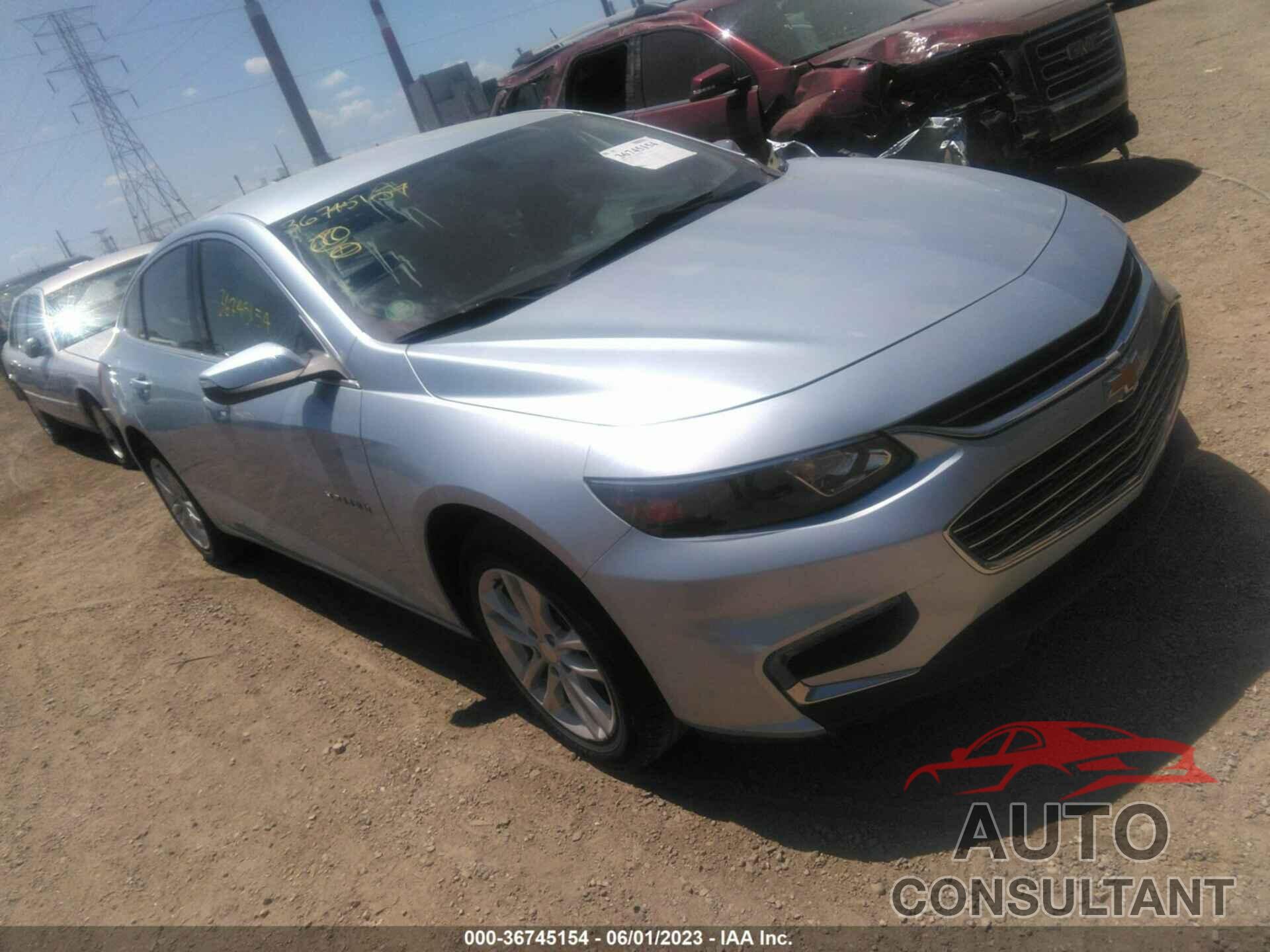 CHEVROLET MALIBU 2017 - 1G1ZE5STXHF152186