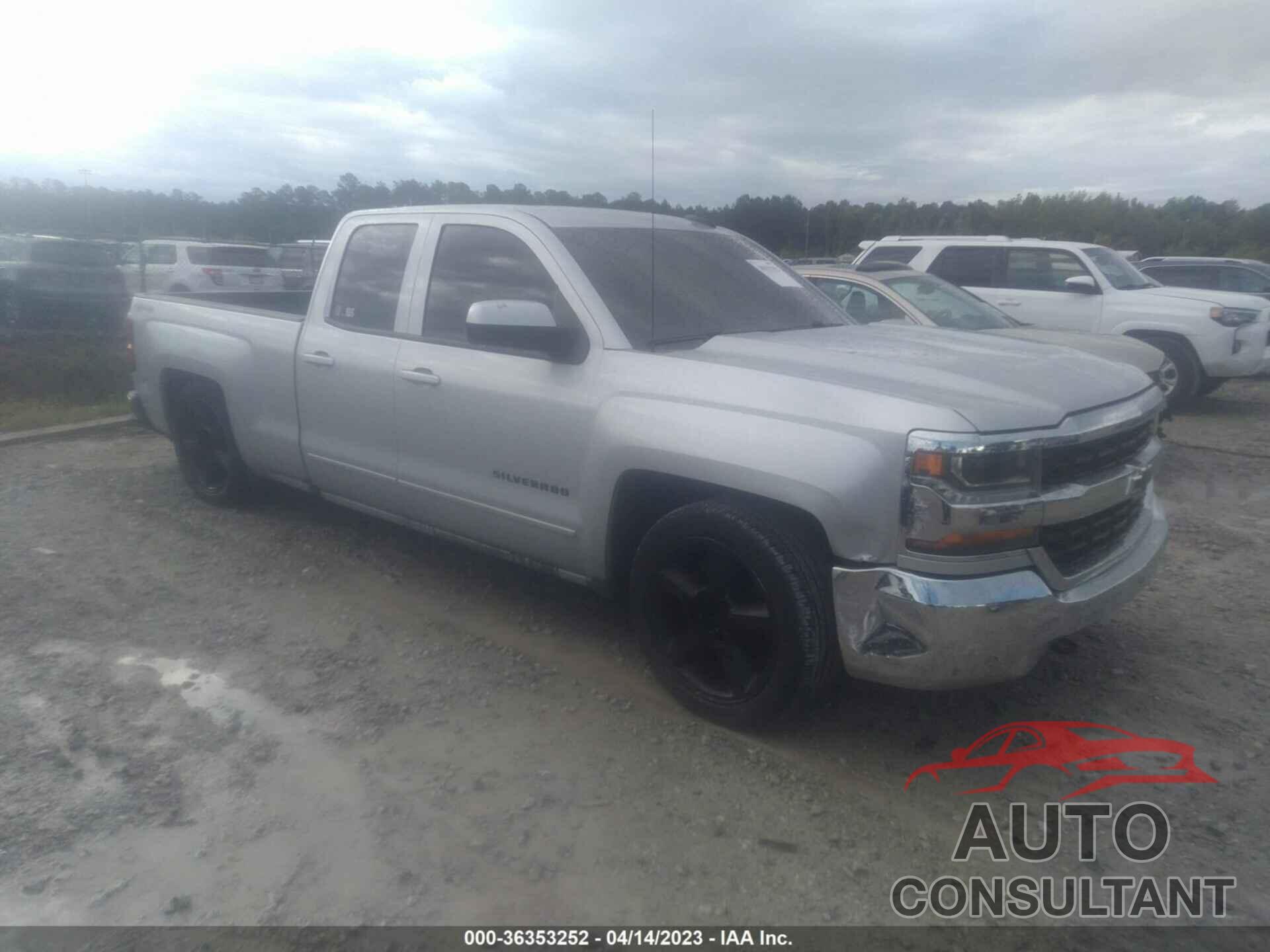 CHEVROLET SILVERADO 1500 2016 - 1GCVKREC8GZ388916