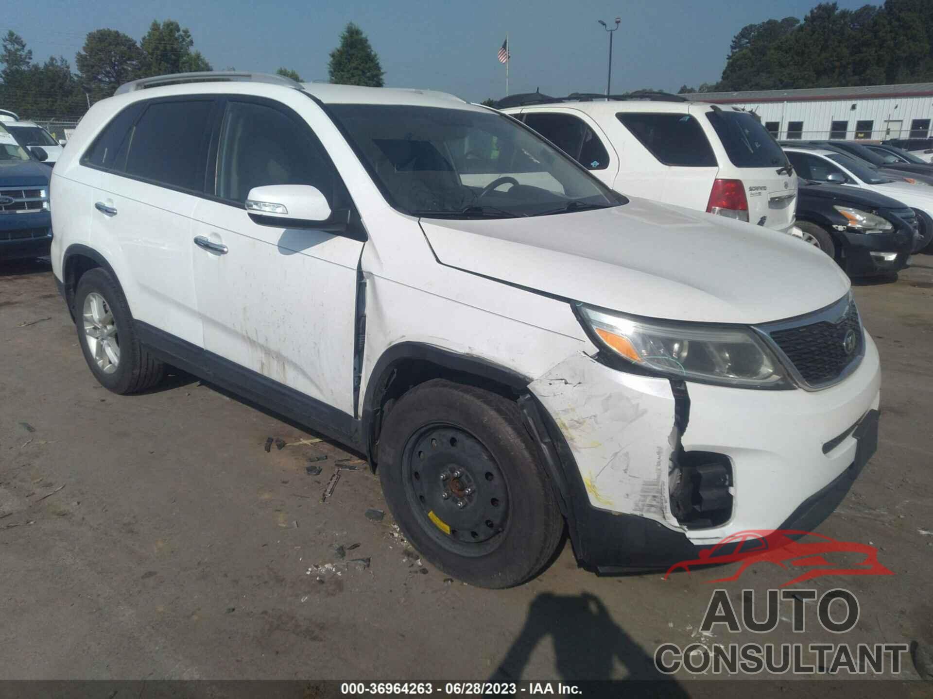 KIA SORENTO 2015 - 5XYKT3A69FG590061