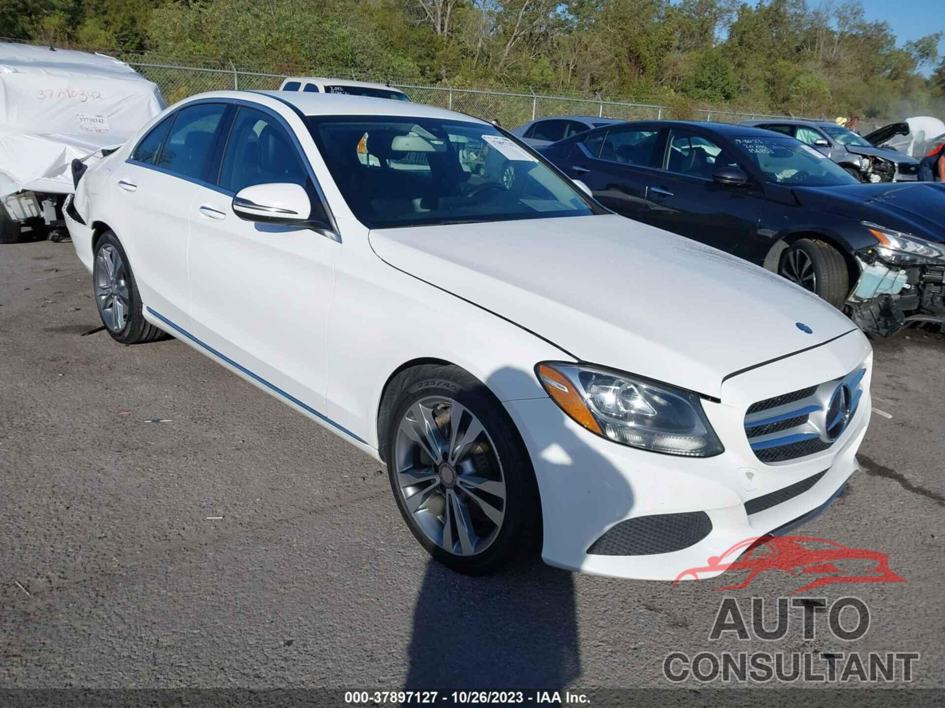 MERCEDES-BENZ C-CLASS 2016 - 55SWF4JB0GU100674