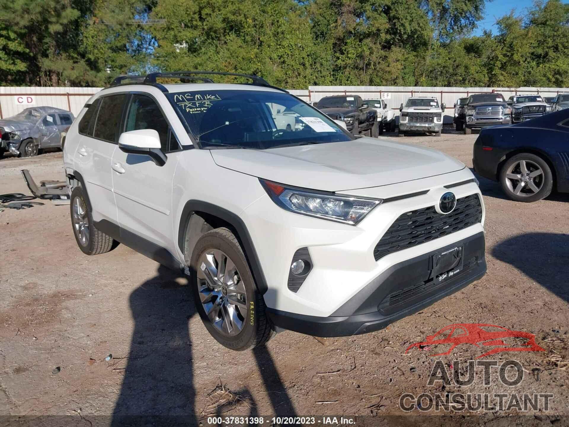 TOYOTA RAV4 2021 - 2T3C1RFV2MW147648