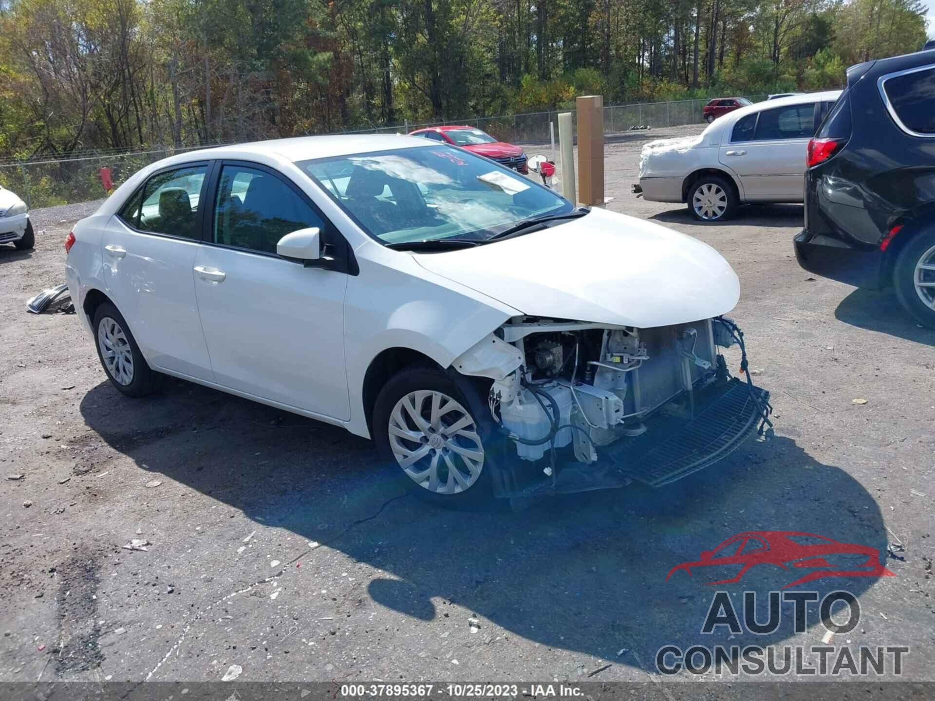TOYOTA COROLLA 2018 - 5YFBURHE5JP781087