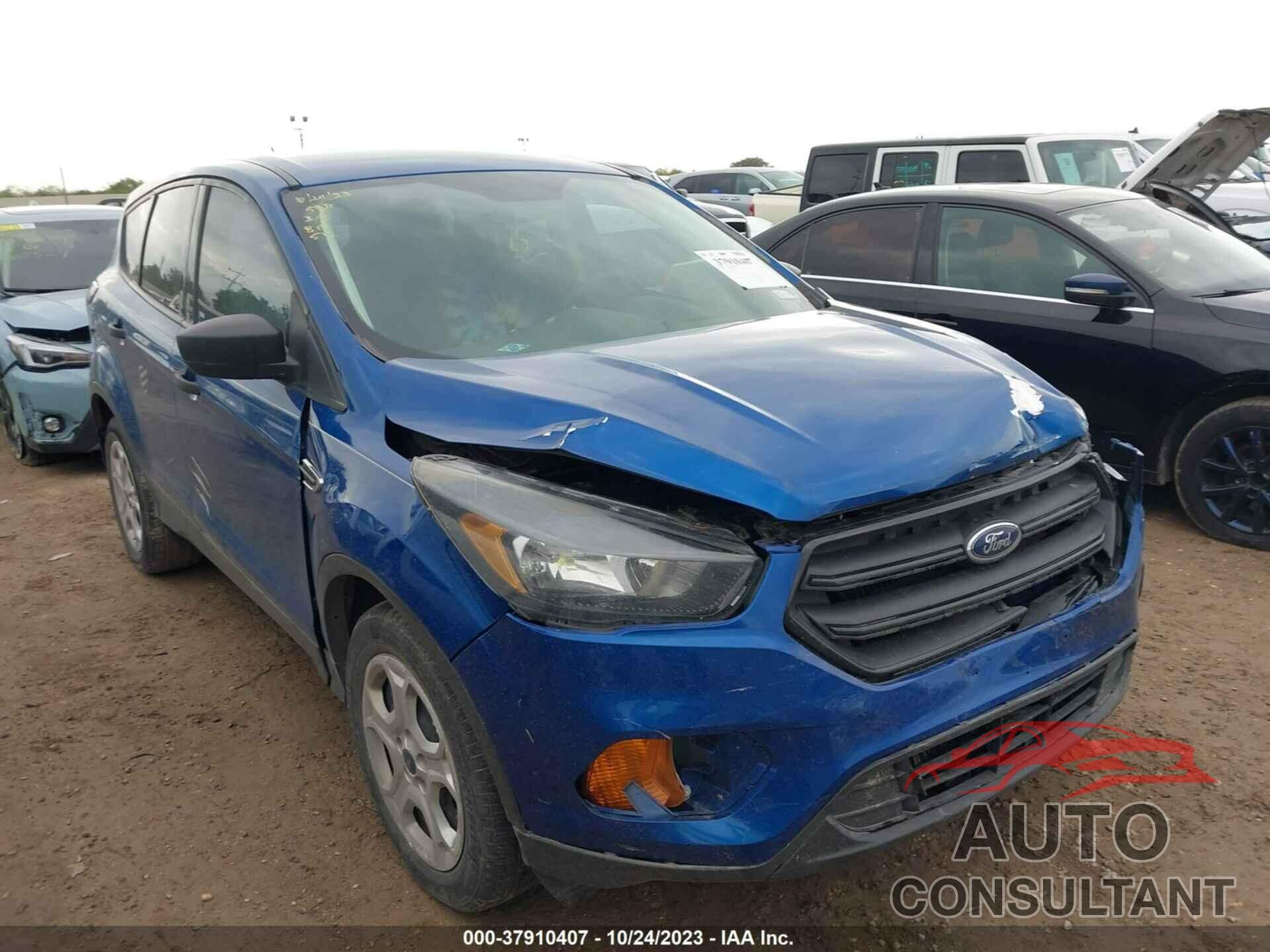 FORD ESCAPE 2018 - 1FMCU0F76JUC06774