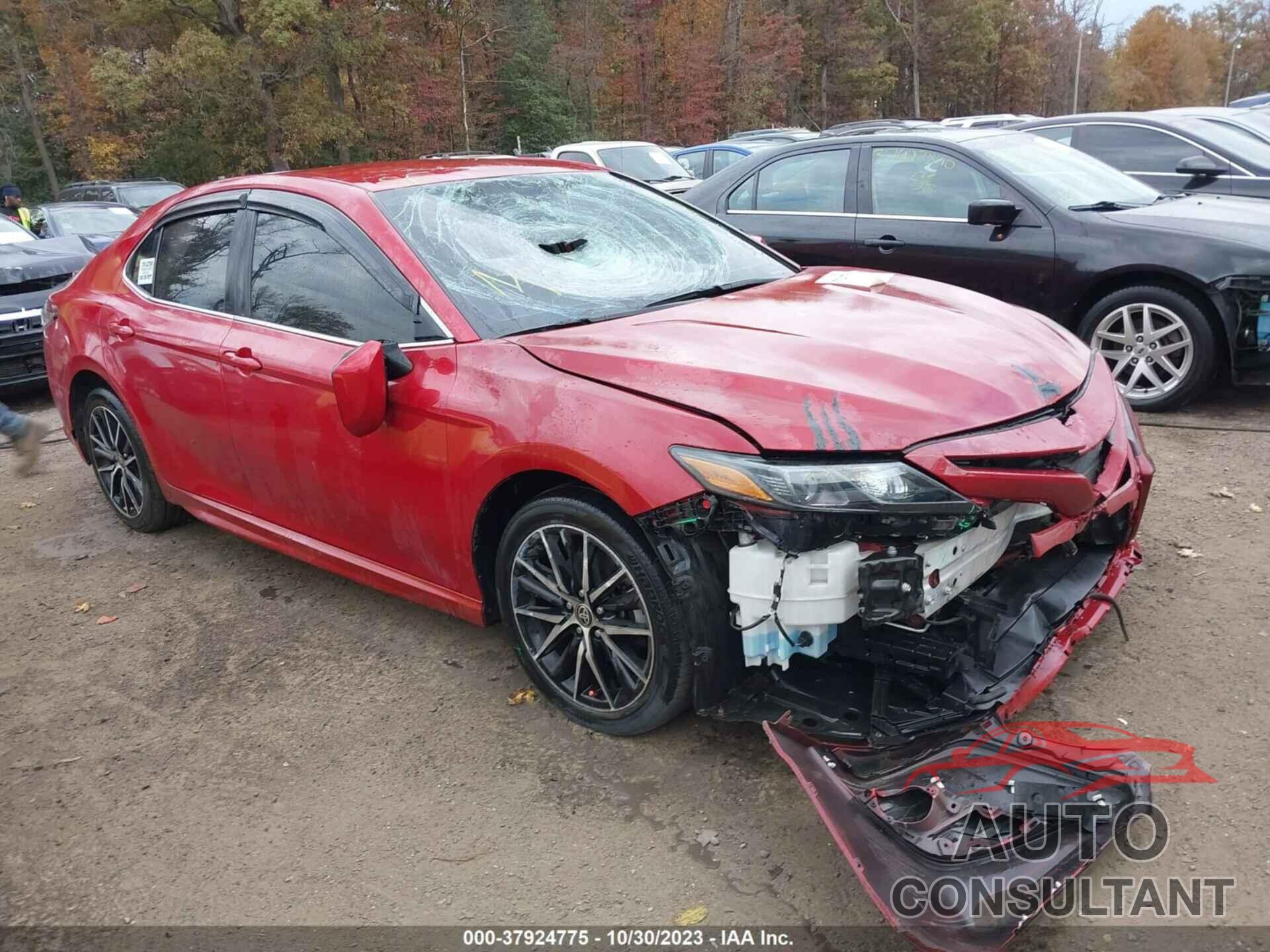 TOYOTA CAMRY 2021 - 4T1G11AK6MU444477