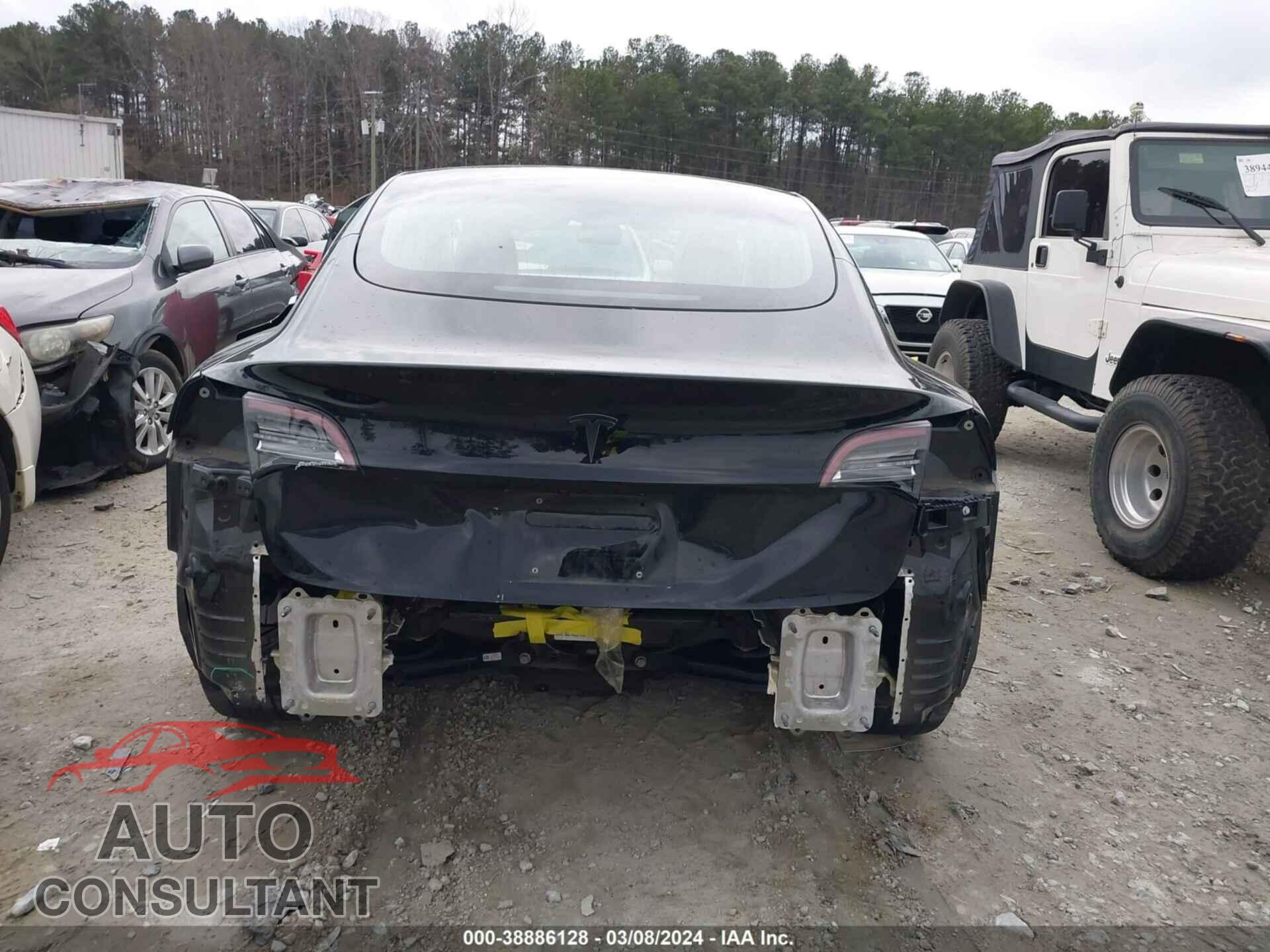 TESLA MODEL 3 2018 - 5YJ3E1EA1JF155178