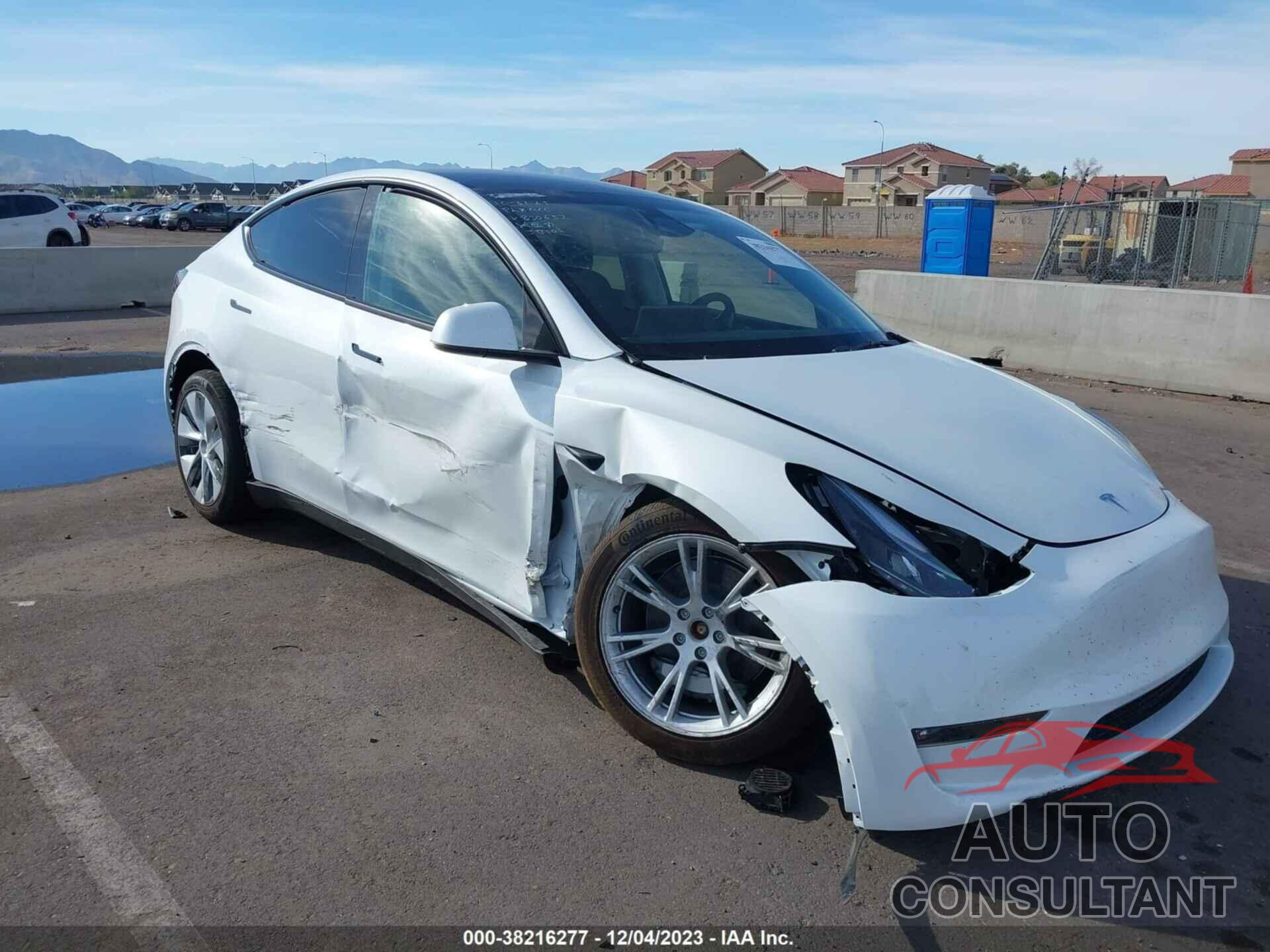 TESLA MODEL Y 2023 - 7SAYGAEE6PF830652