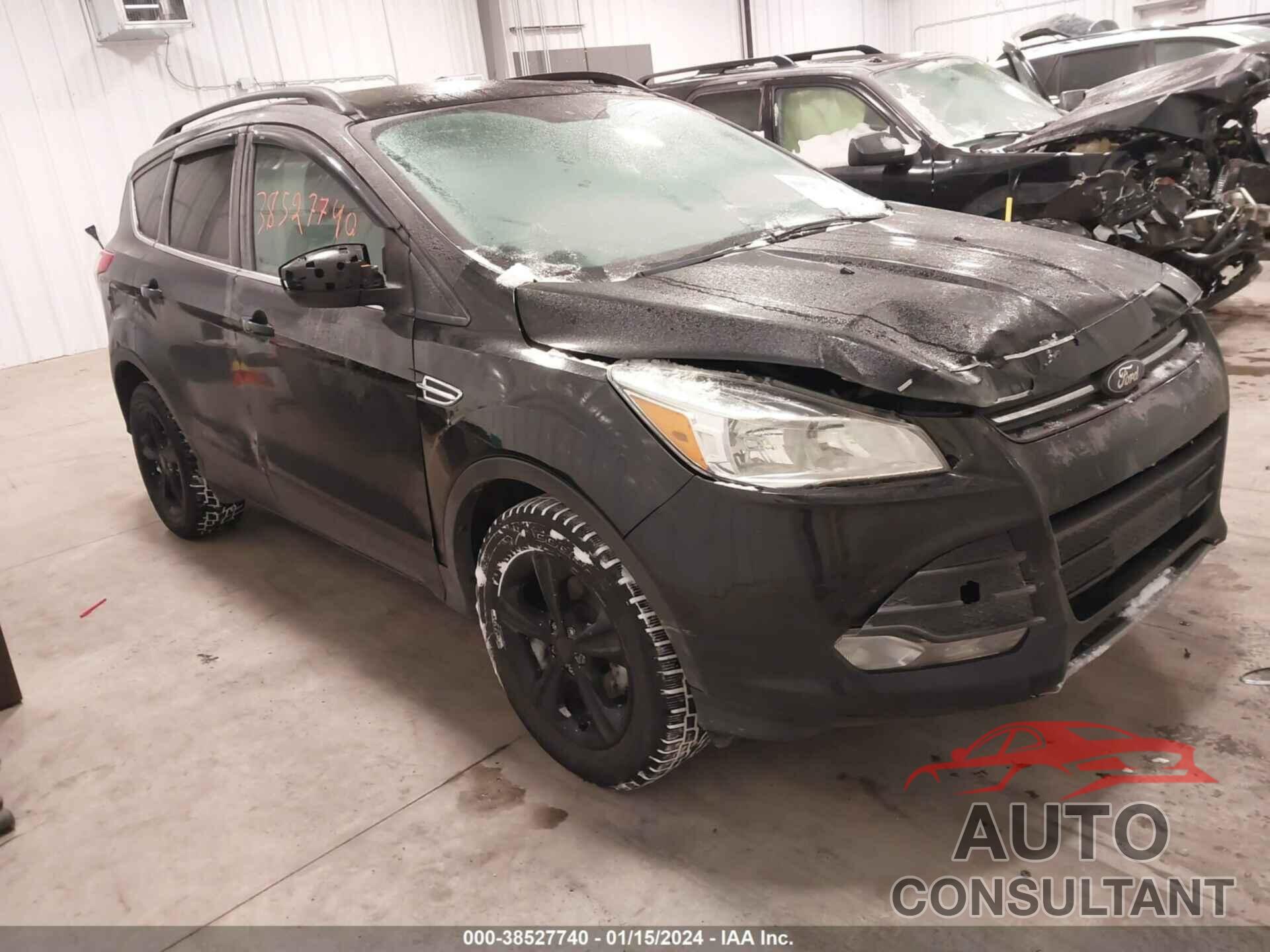 FORD ESCAPE 2016 - 1FMCU0GX7GUC66568
