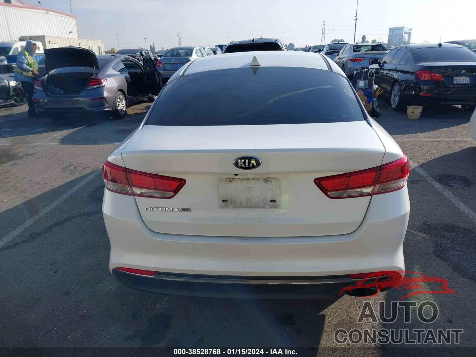 KIA OPTIMA 2016 - KNAGT4L35G5086628