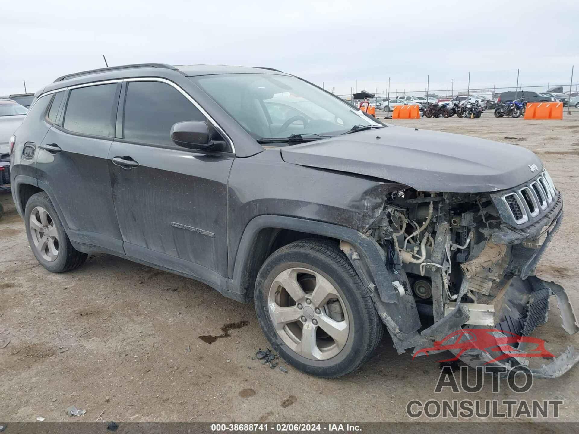 JEEP COMPASS 2018 - 3C4NJCBB2JT139845