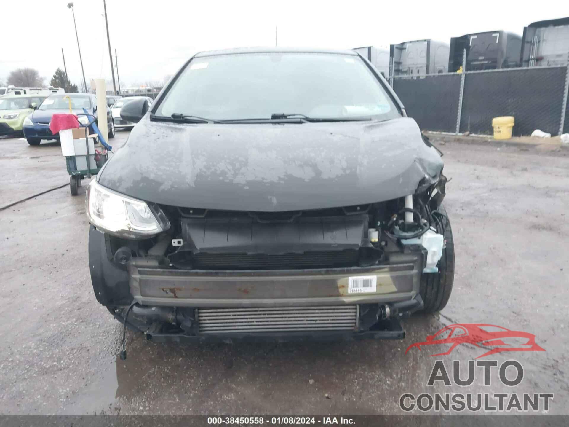 CHEVROLET SONIC 2019 - 1G1JB5SB6K4108766