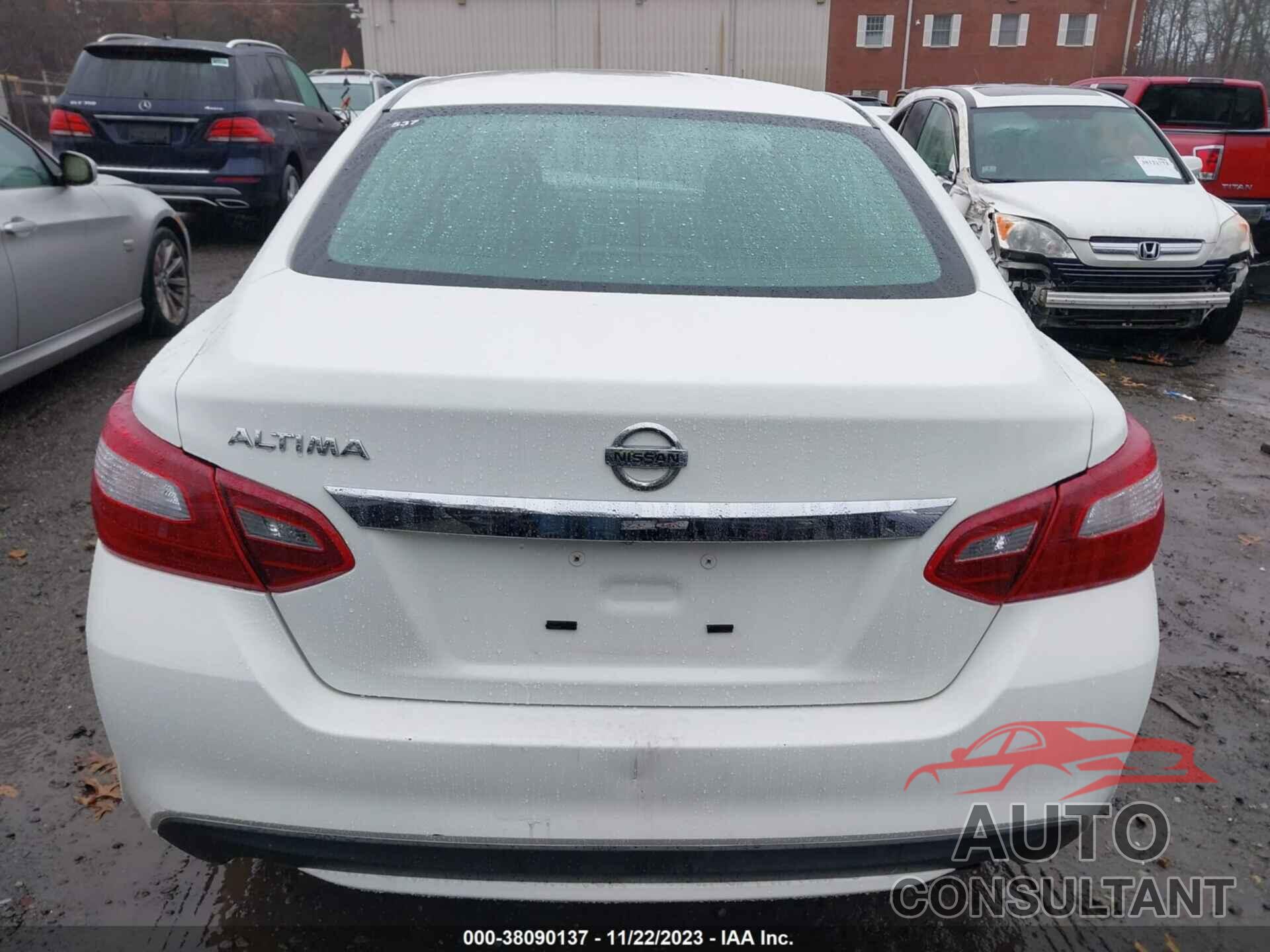 NISSAN ALTIMA 2018 - 1N4AL3AP8JC222039