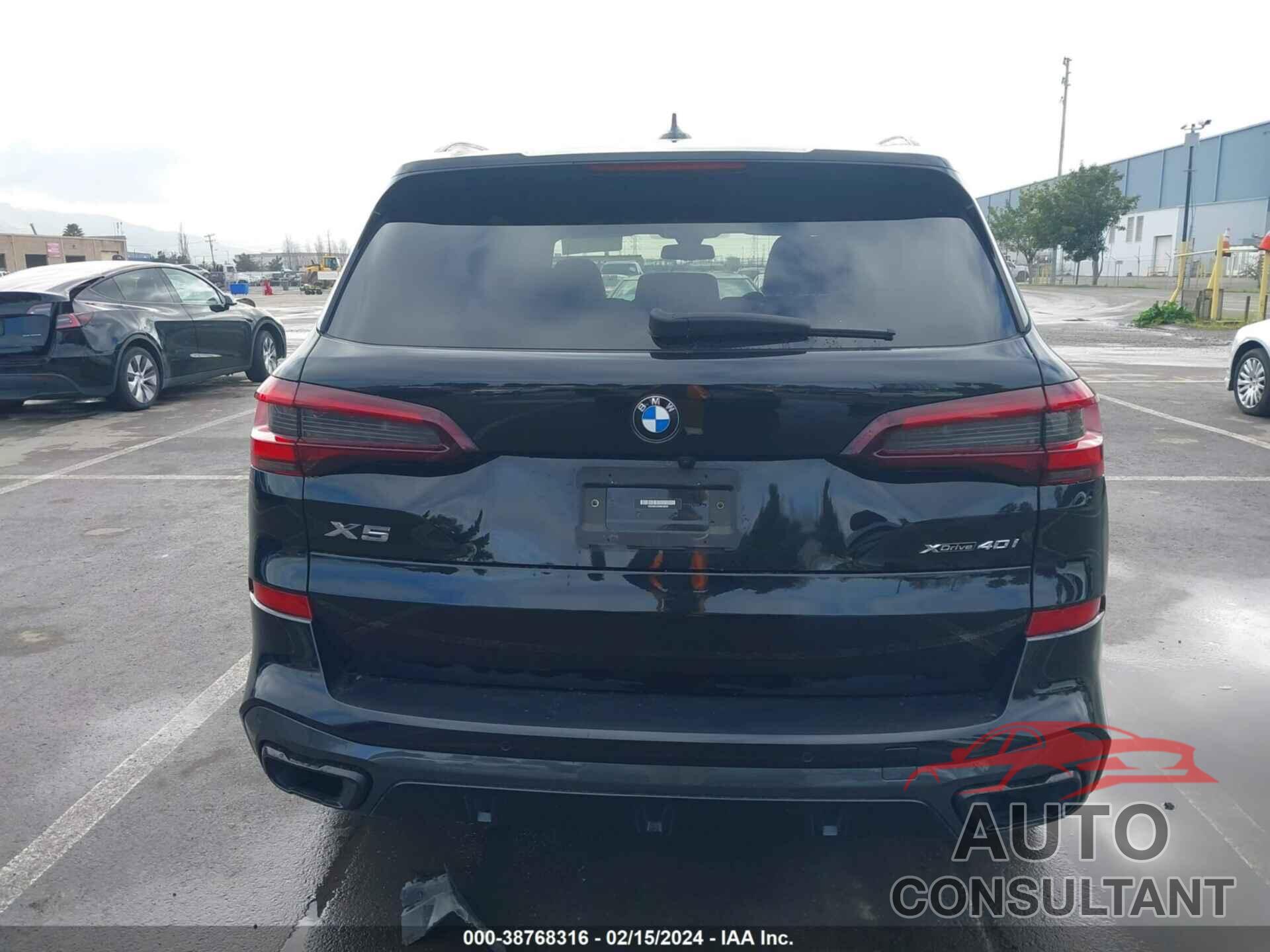 BMW X5 2022 - 5UXCR6C05N9K56959