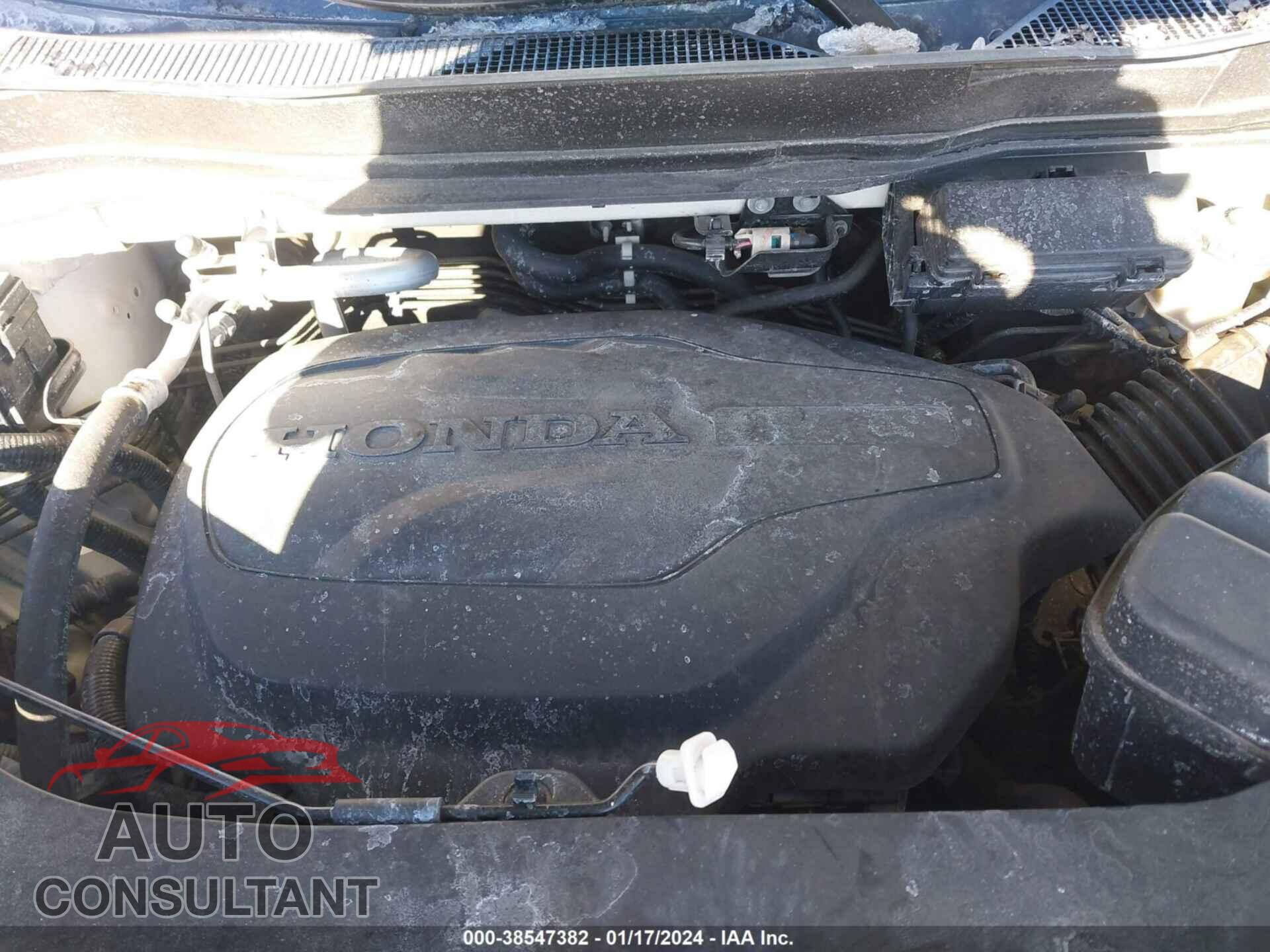 HONDA PILOT 2018 - 5FNYF6H7XJB500577