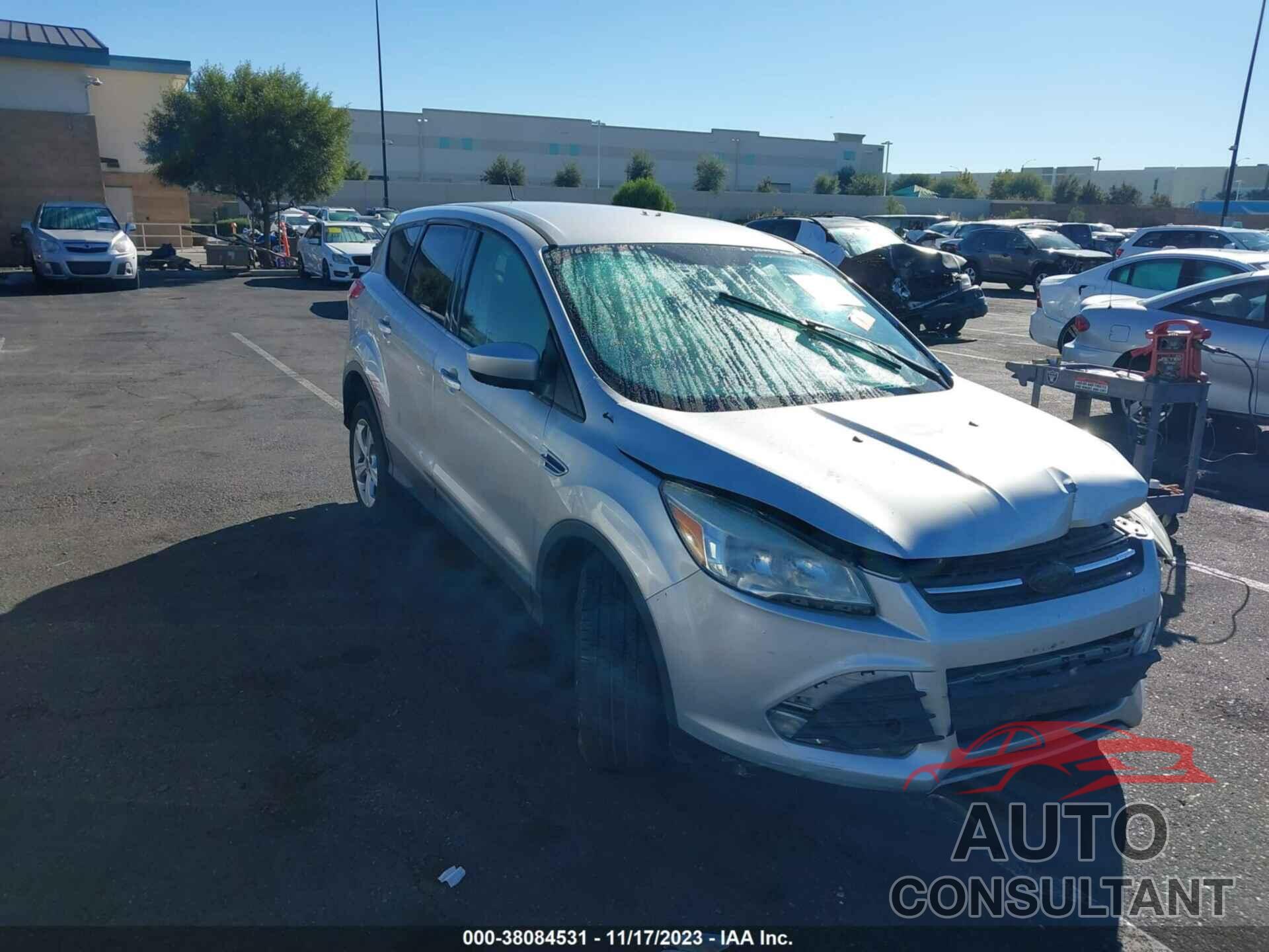 FORD ESCAPE 2016 - 1FMCU0G70GUA70388