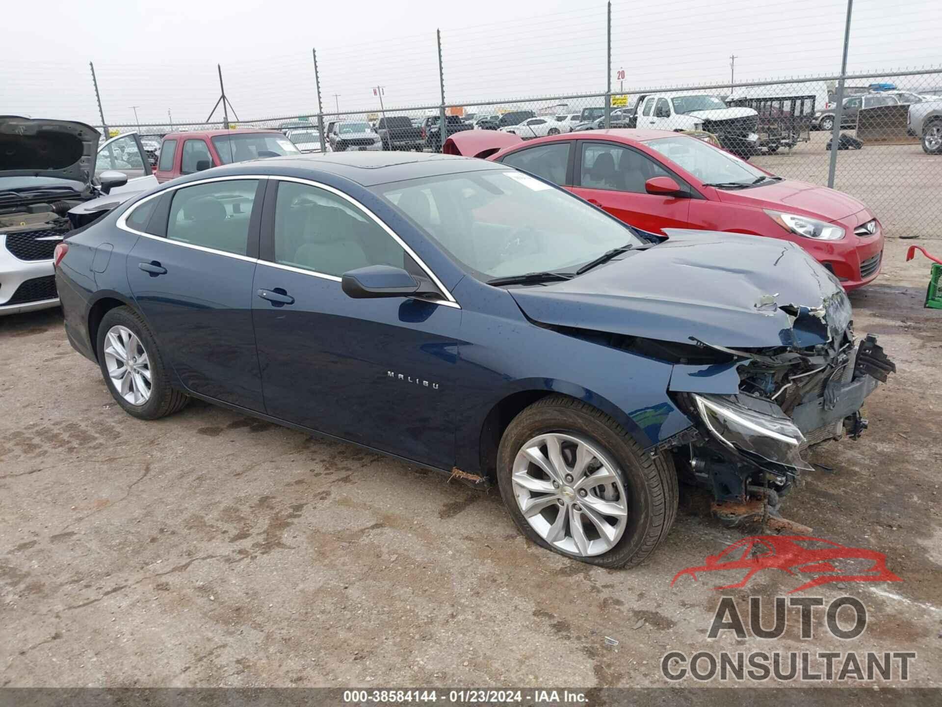 CHEVROLET MALIBU 2022 - 1G1ZD5ST5NF133933