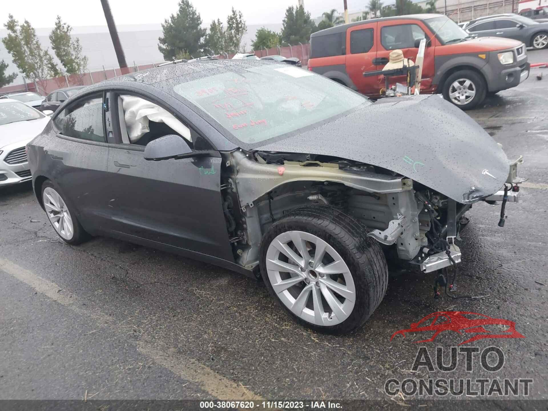 TESLA MODEL 3 2021 - 5YJ3E1EA9MF876658
