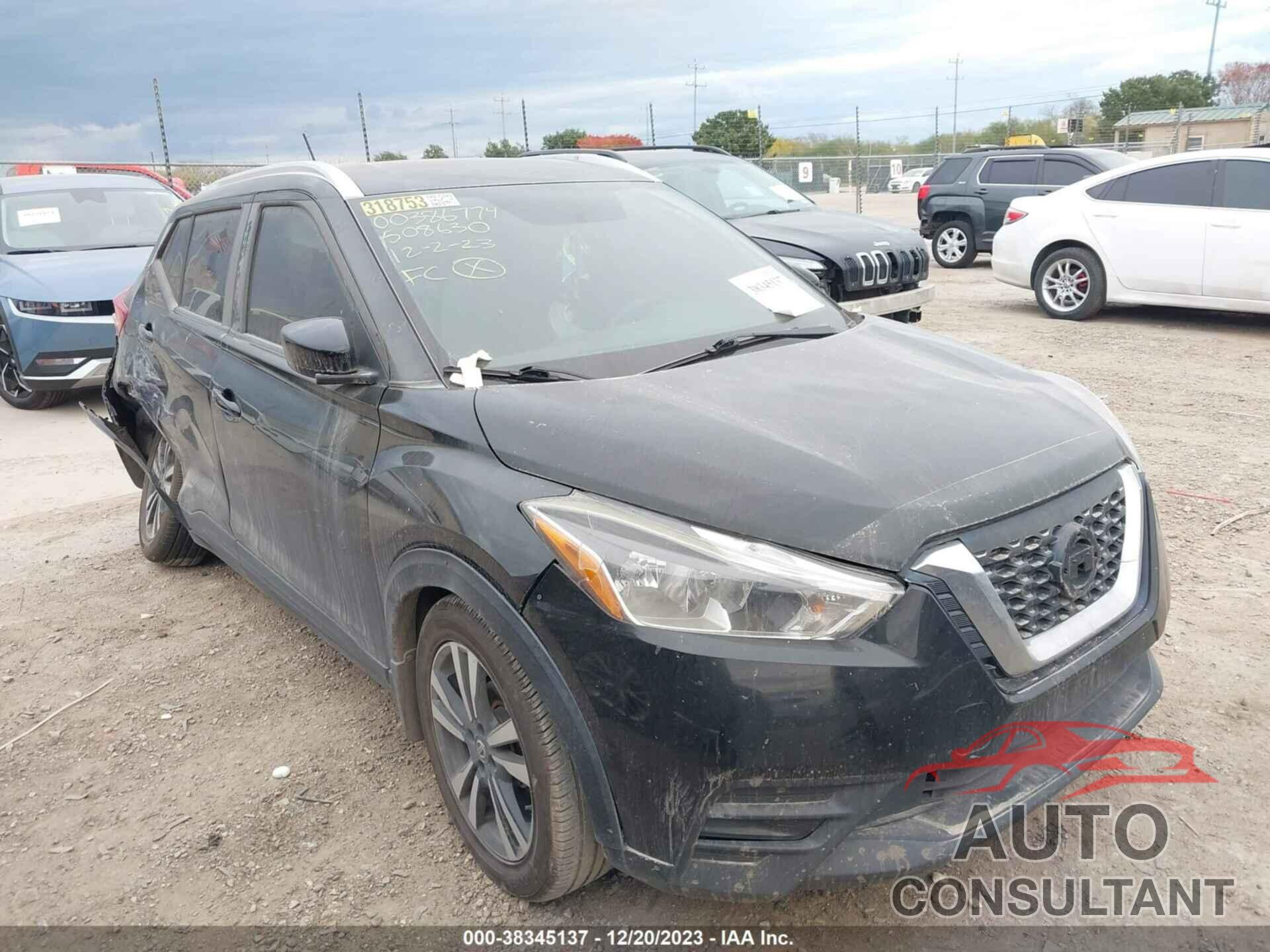 NISSAN KICKS 2018 - 3N1CP5CU2JL508630