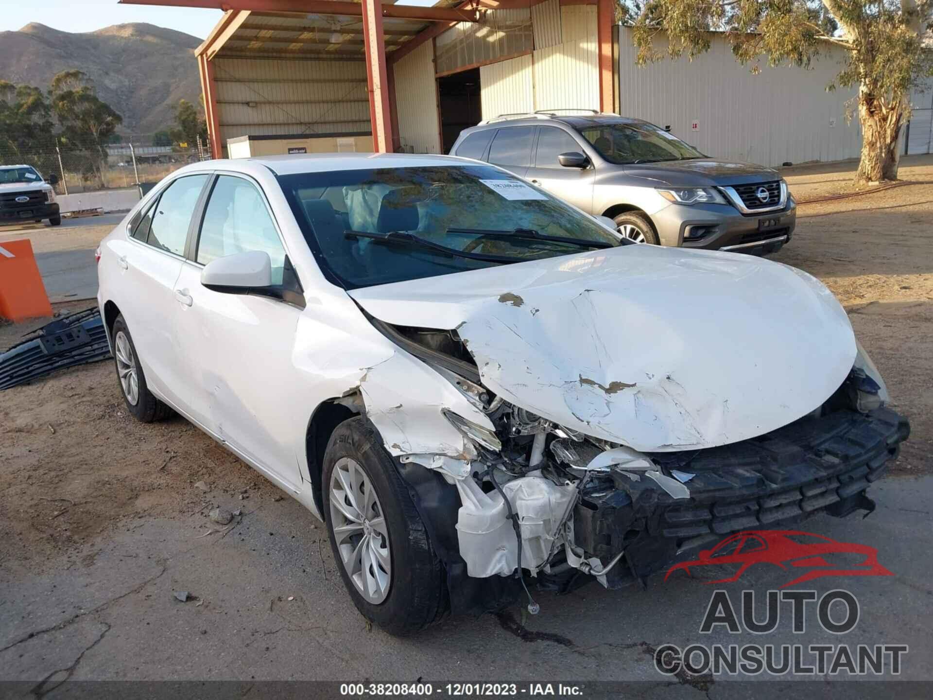 TOYOTA CAMRY 2016 - 4T4BF1FK4GR548643