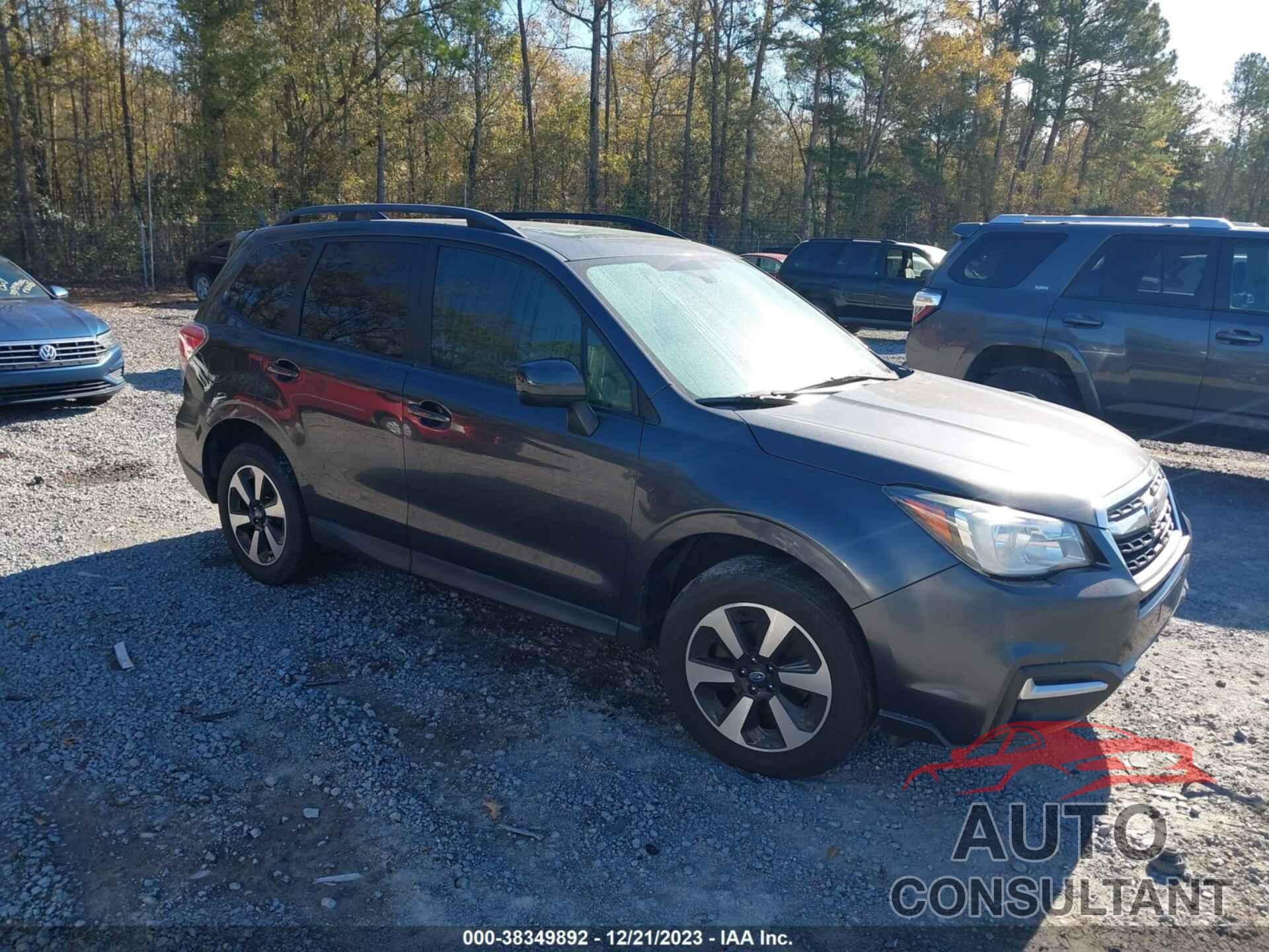 SUBARU FORESTER 2018 - JF2SJAGH7JH613538