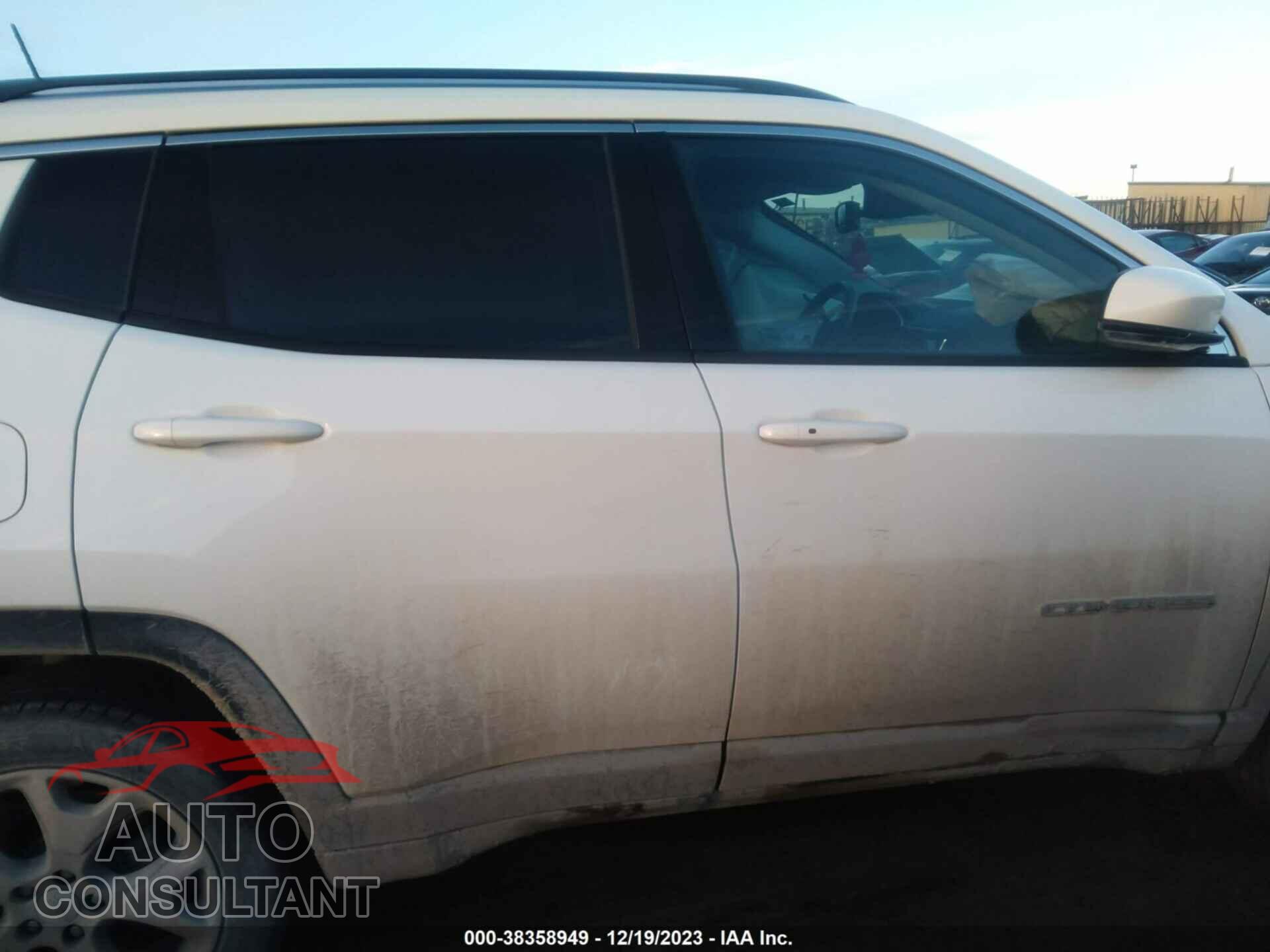 JEEP COMPASS 2019 - 3C4NJDCB9KT620679