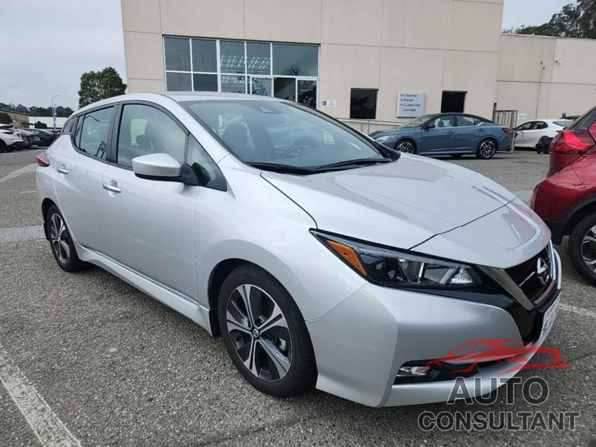 NISSAN LEAF 2022 - 1N4AZ1CV4NC559277