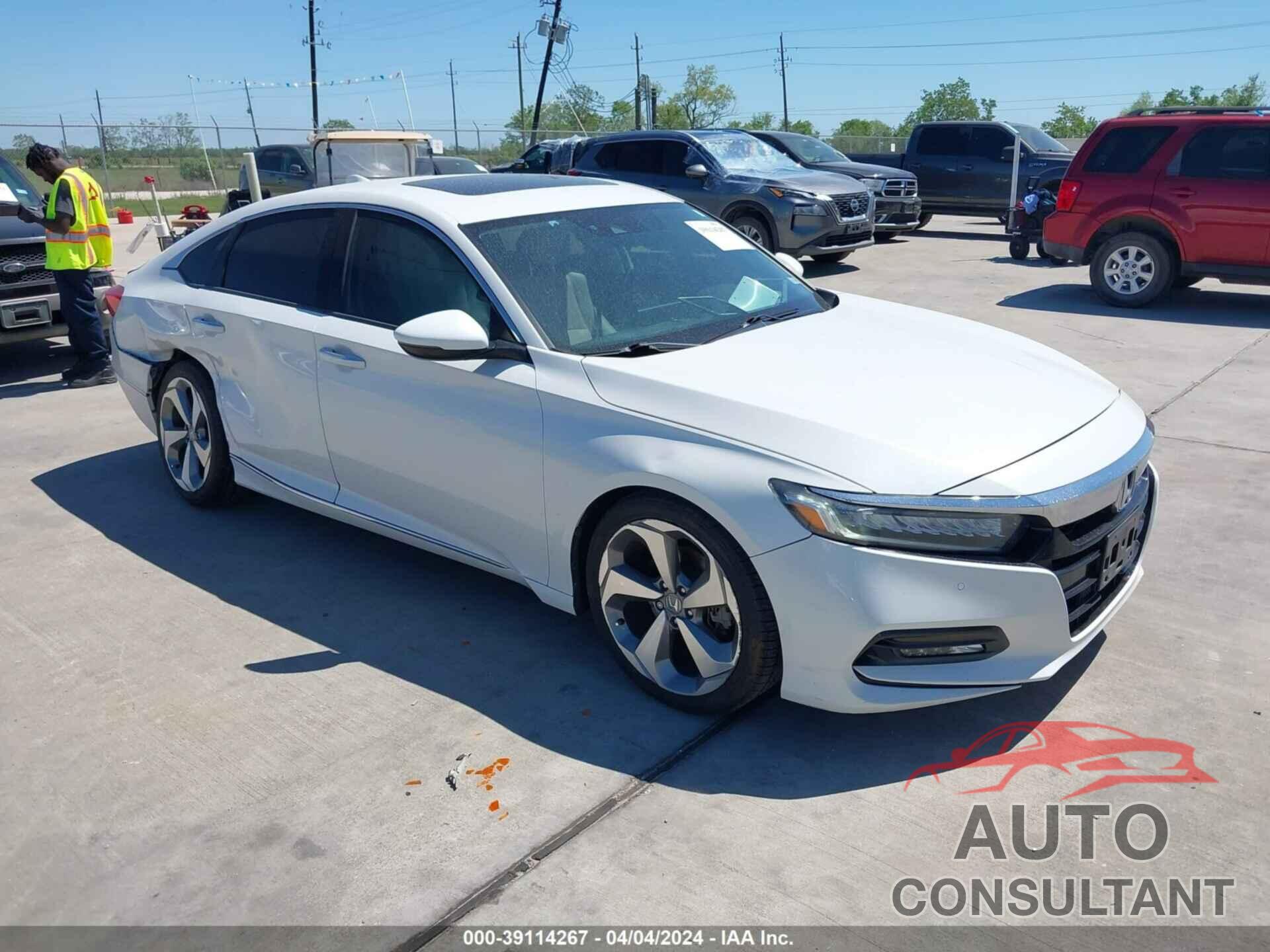 HONDA ACCORD 2018 - 1HGCV1F93JA069739