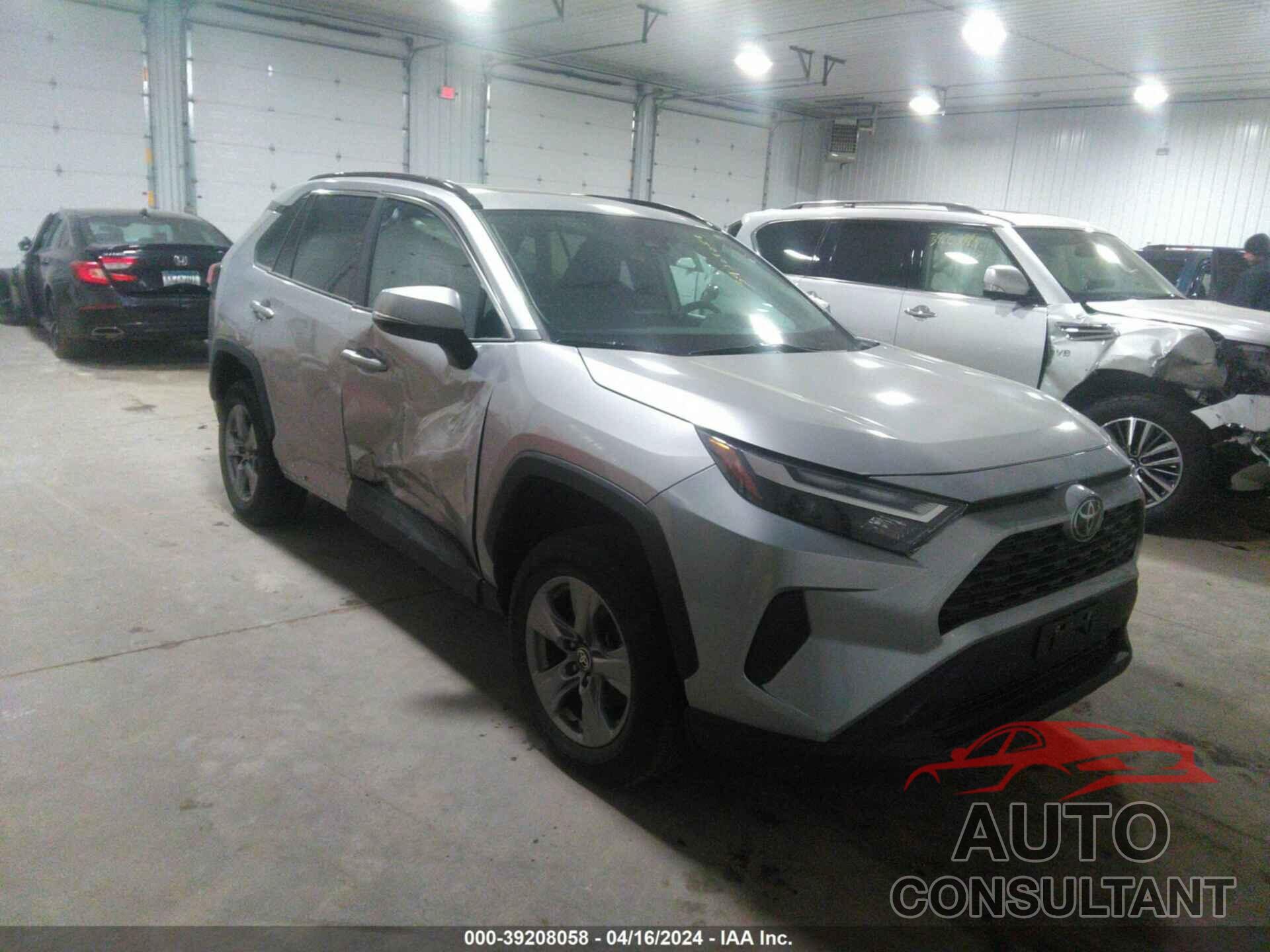 TOYOTA RAV4 2022 - 2T3P1RFV0NC273835