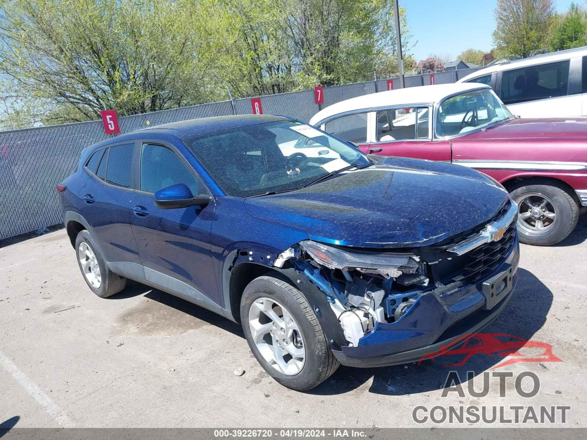 CHEVROLET TRAX 2024 - KL77LFE2XRC026553