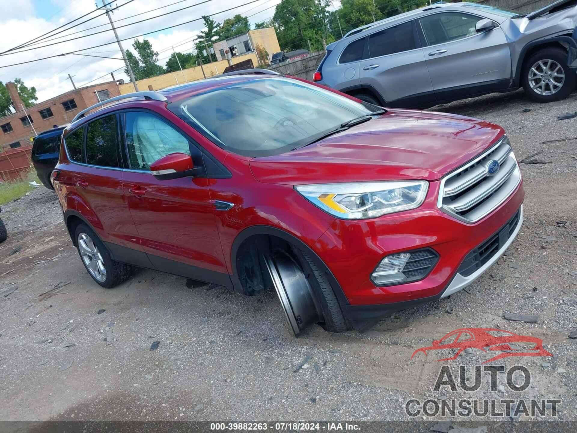 FORD ESCAPE 2017 - 1FMCU9J98HUB51641