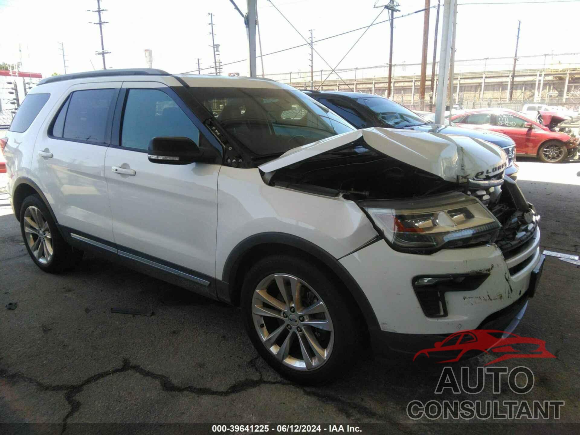 FORD EXPLORER 2018 - 1FM5K7D88JGA14693