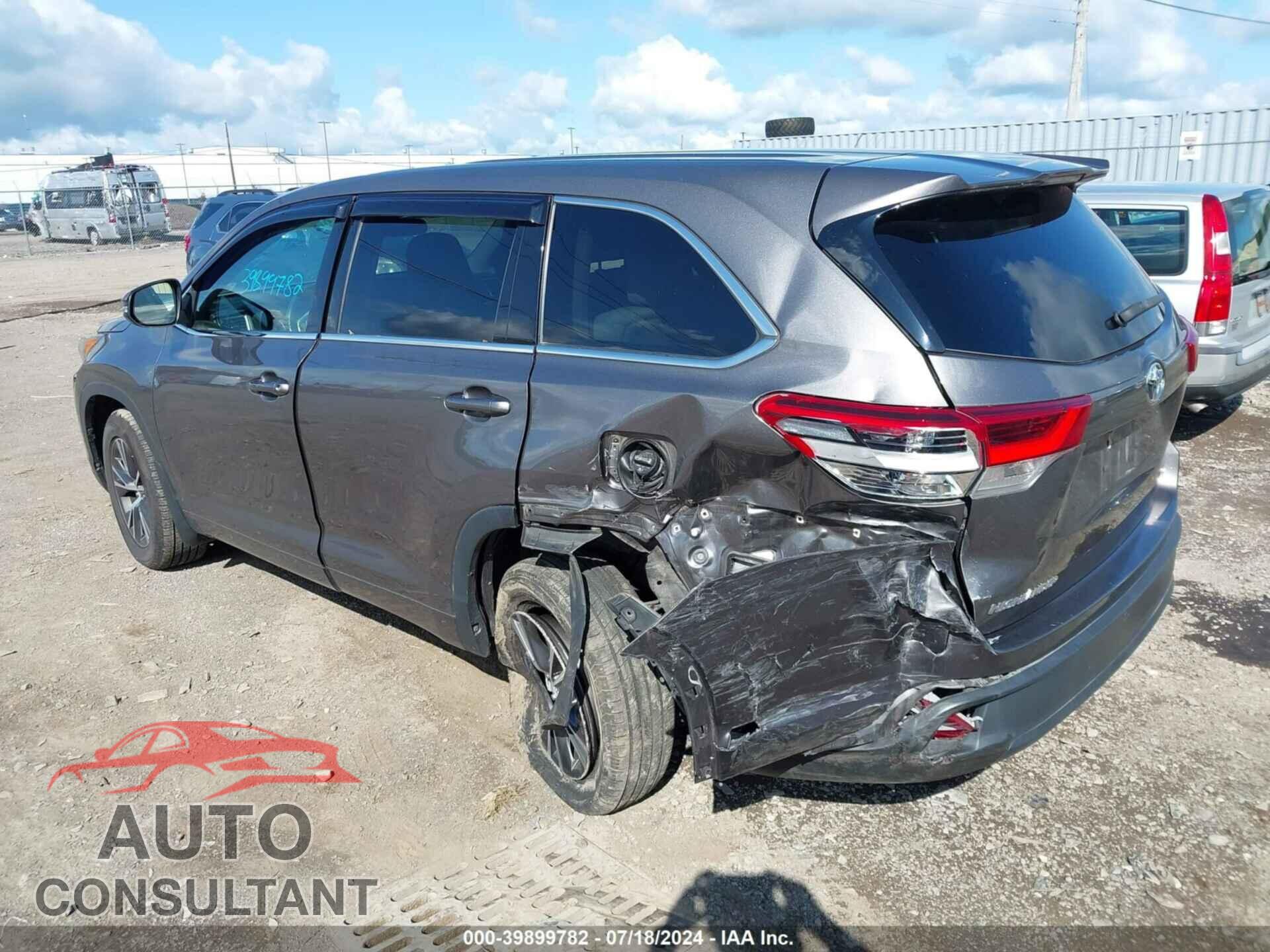 TOYOTA HIGHLANDER 2017 - 5TDBZRFH7HS471667