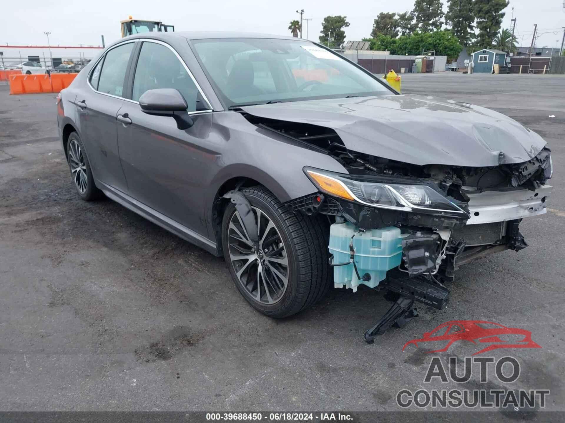 TOYOTA CAMRY 2019 - 4T1B11HK2KU703219