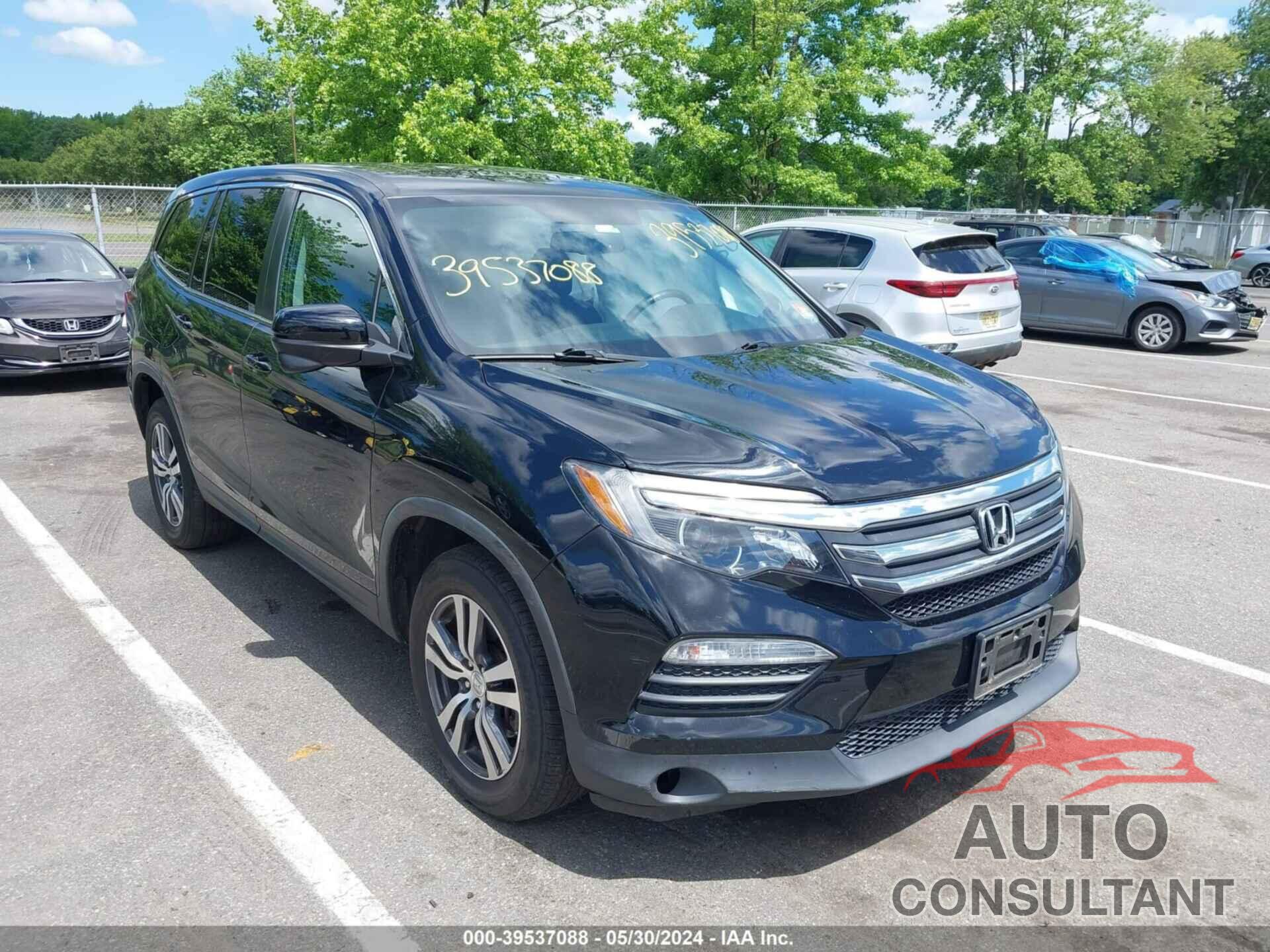 HONDA PILOT 2017 - 5FNYF6H53HB093677