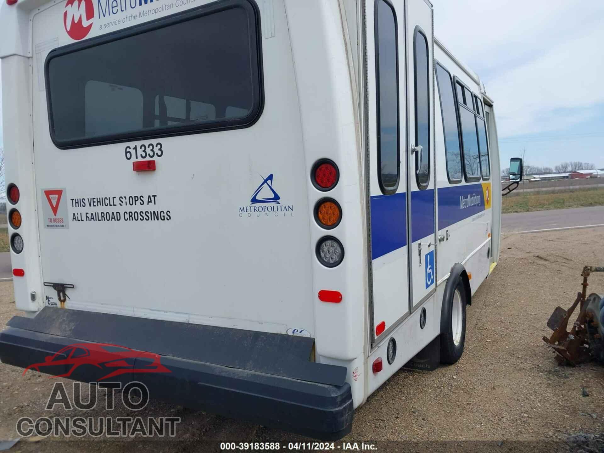 FORD E-450 CUTAWAY 2017 - 1FDFE4FS7HDC36463
