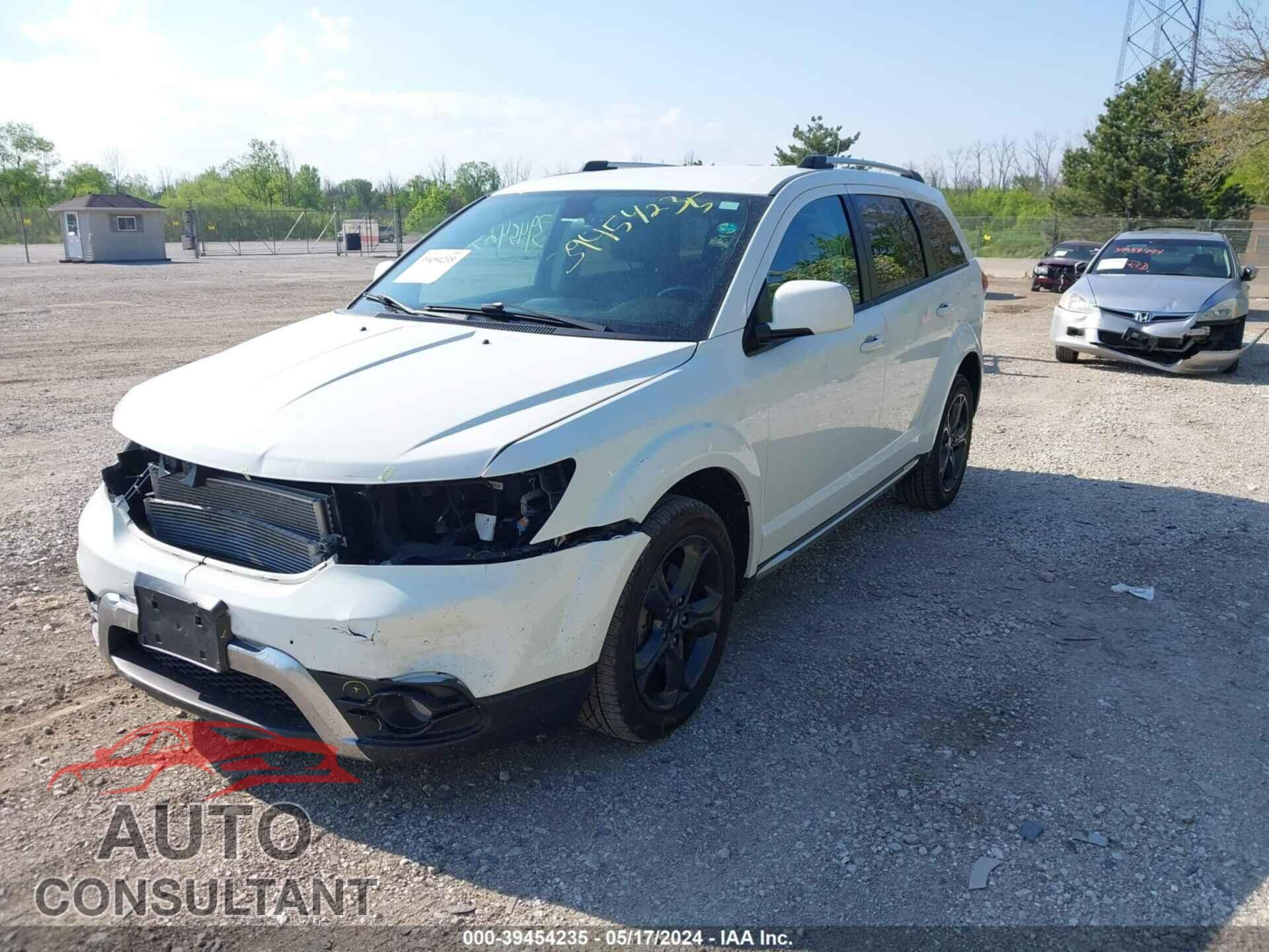 DODGE JOURNEY 2018 - 3C4PDDGG4JT449232