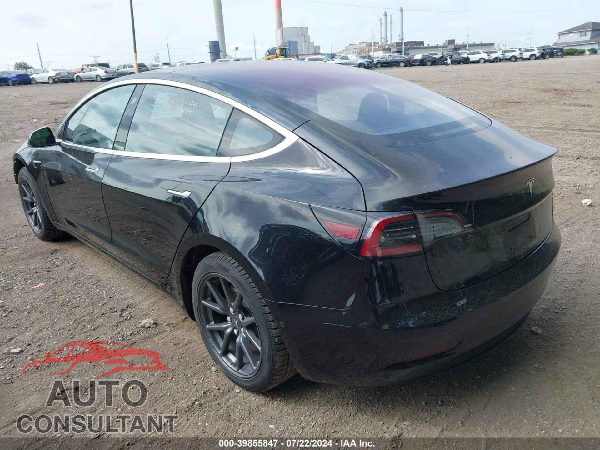 TESLA MODEL 3 2018 - 5YJ3E1EA2JF013972