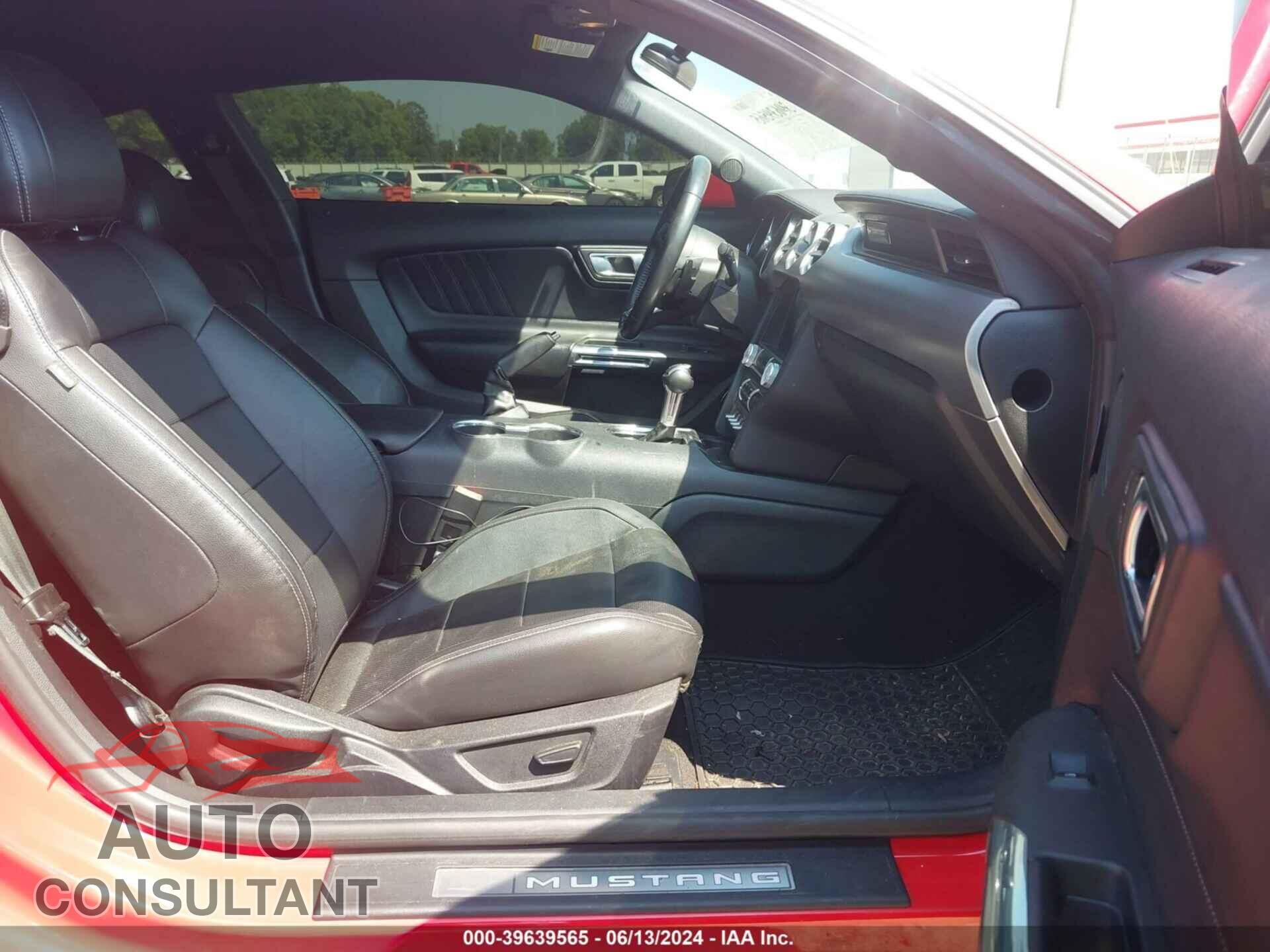 FORD MUSTANG 2021 - 1FA6P8TH3M5100565
