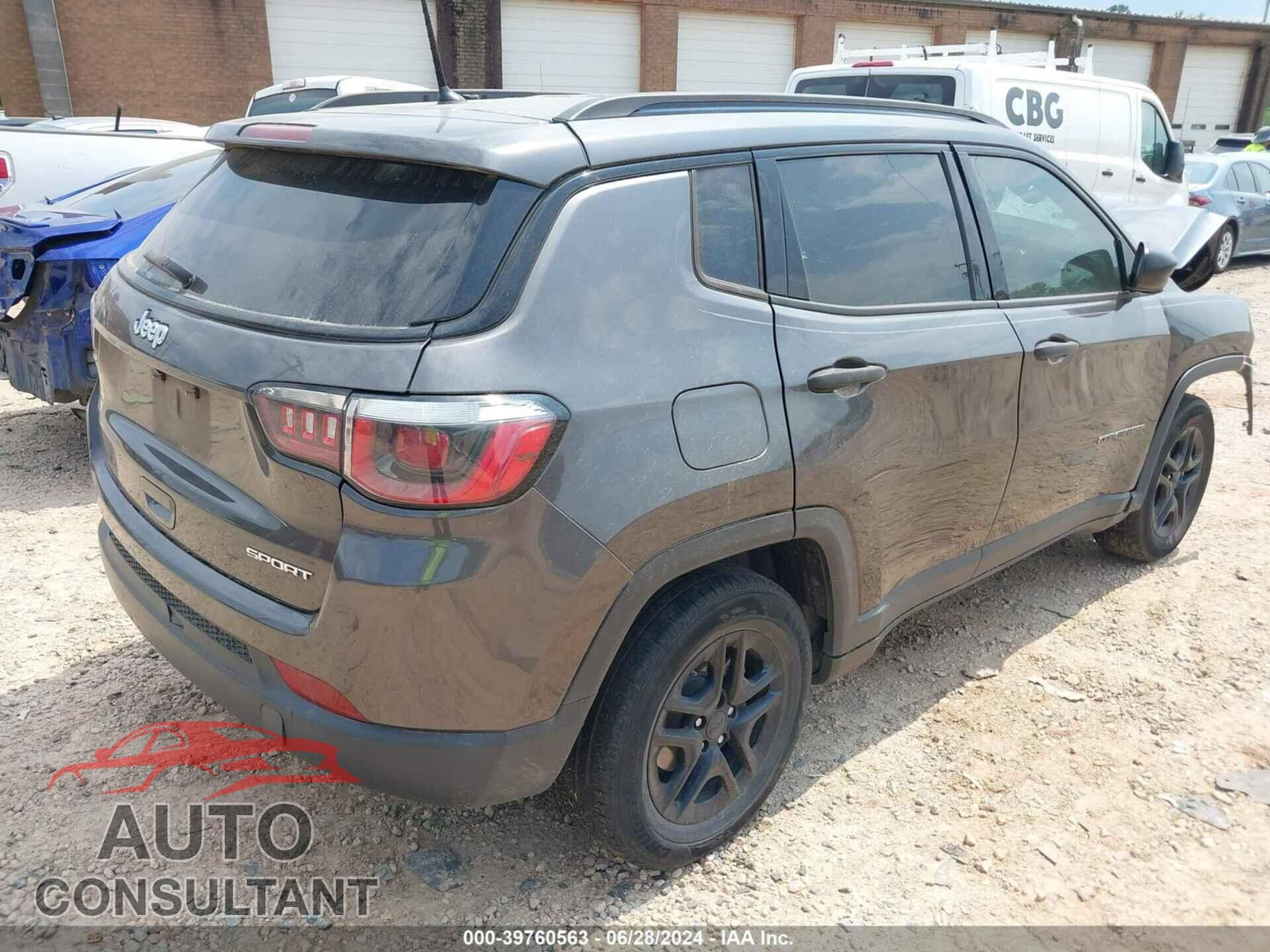 JEEP COMPASS 2018 - 3C4NJCAB2JT471348