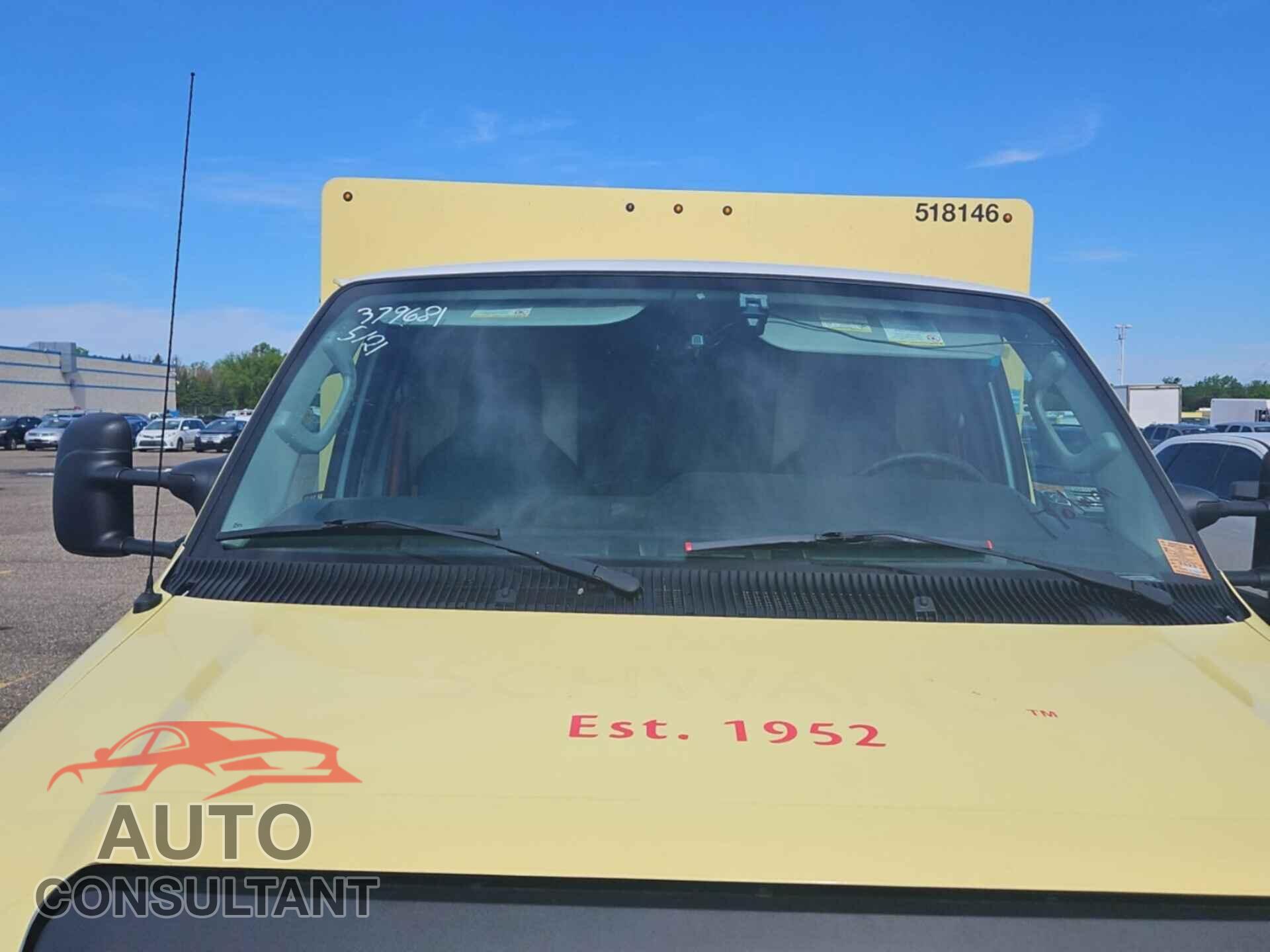 FORD ECONOLINE 2018 - 1FDXE4FS0JDC17473